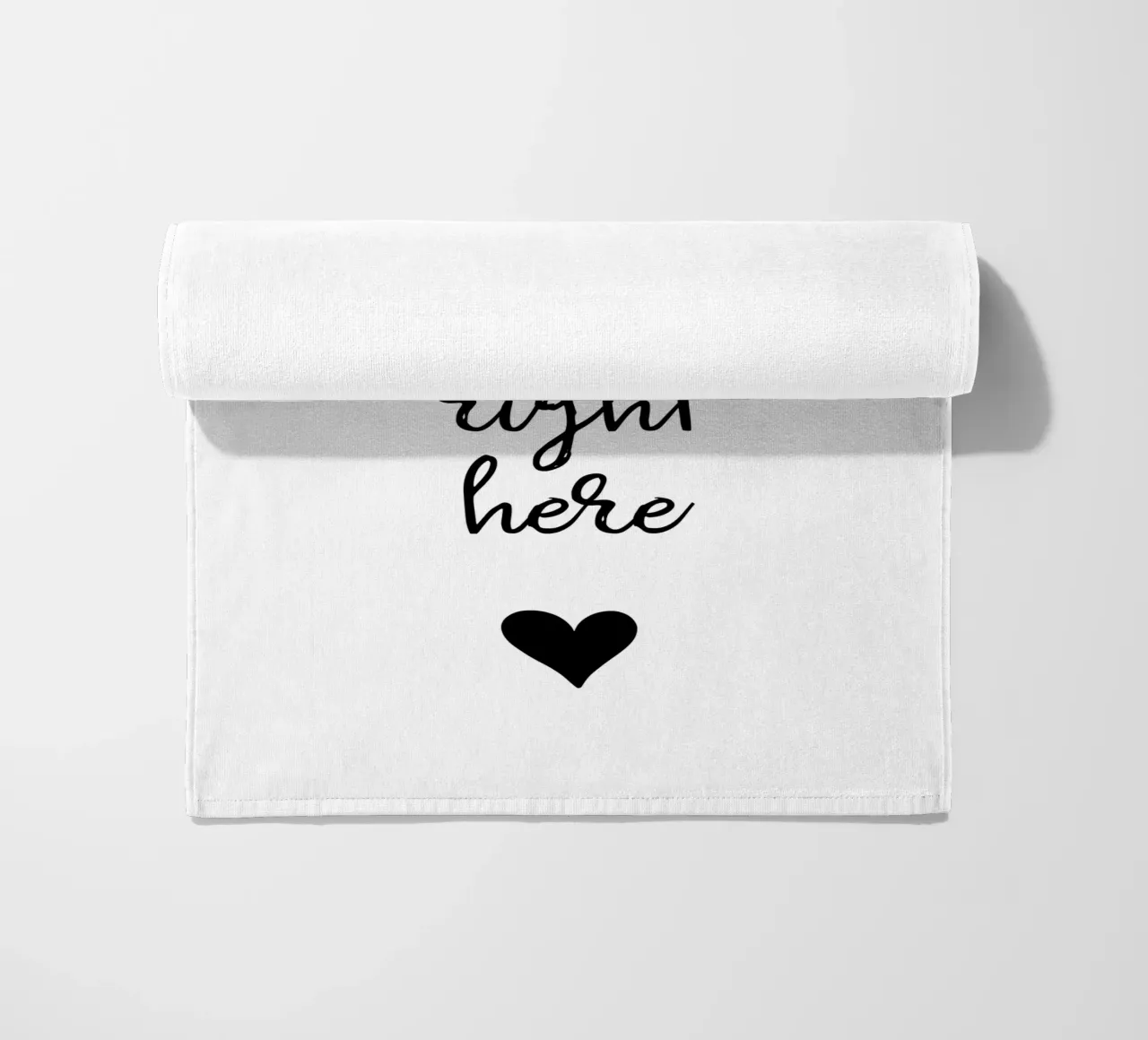 Custom text in black and white with heart Strandtuch von WORTSPIEL