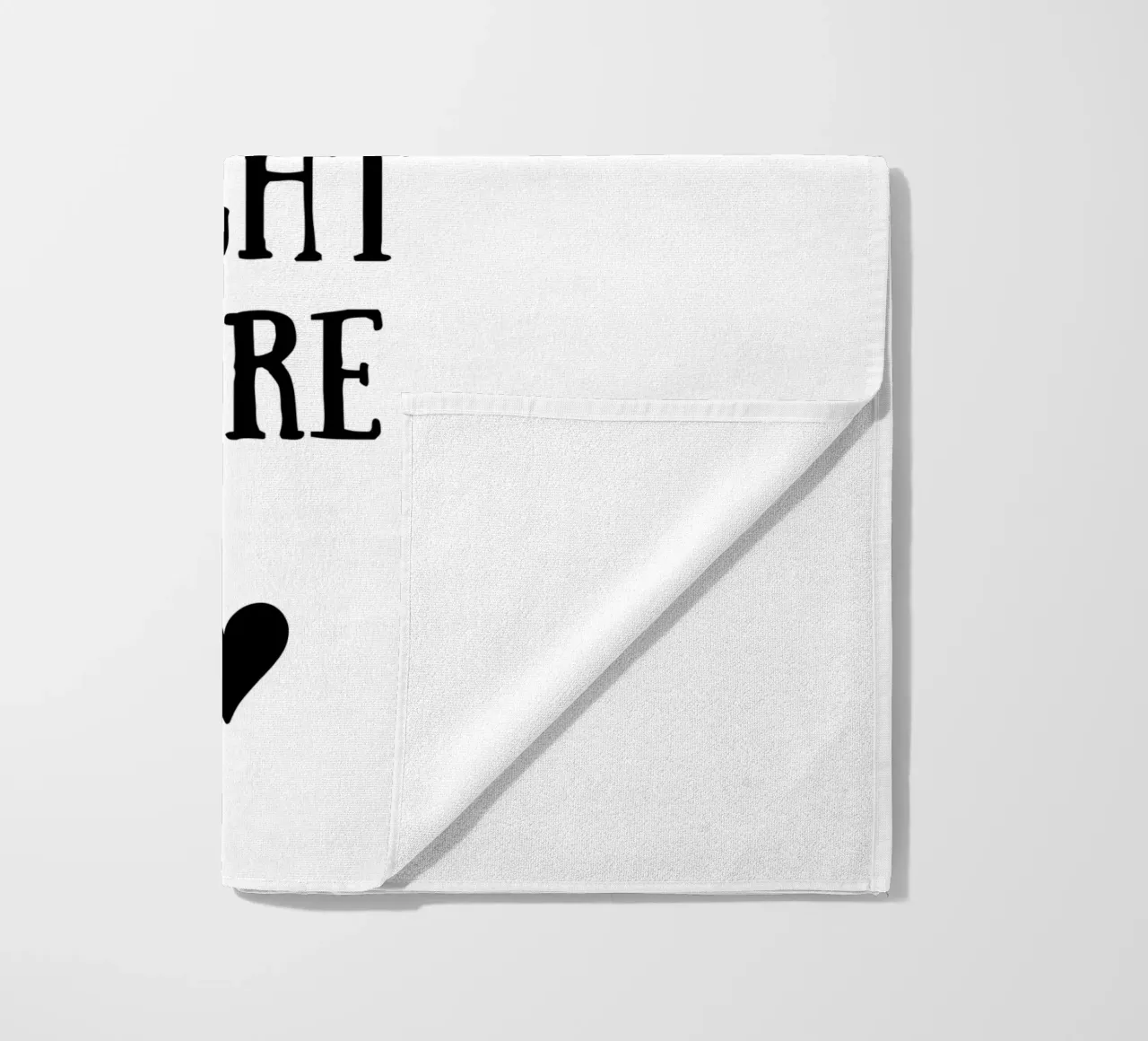 Custom text in black and white with heart telo mare da WORTSPIEL