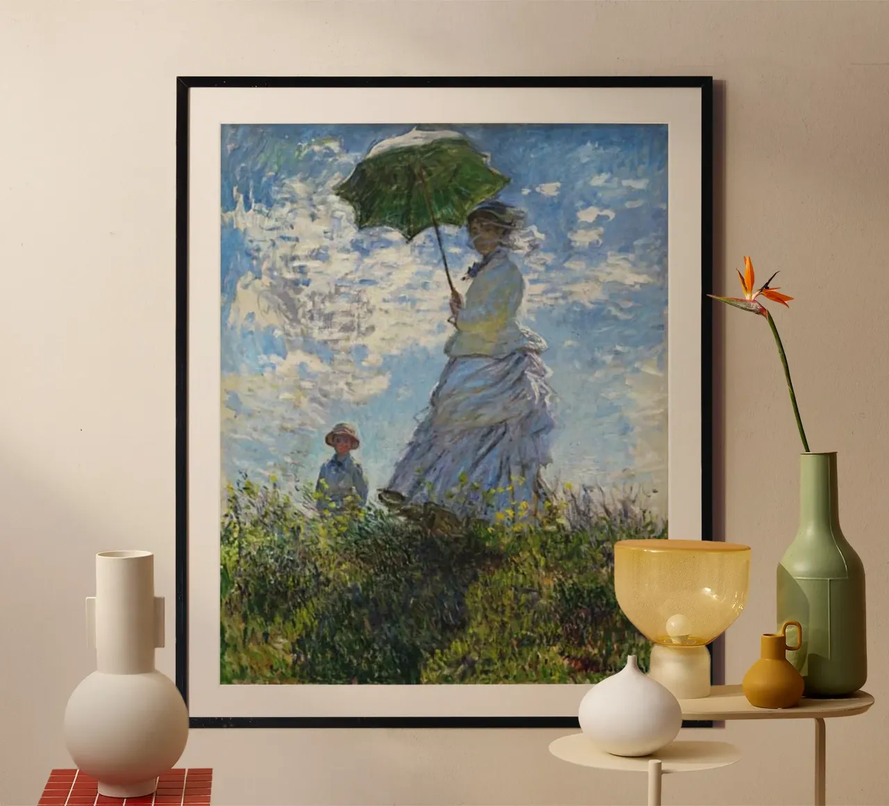 Frau mit Regenschirm in der Mitte des Feldes Hahnemühle von SMG Store