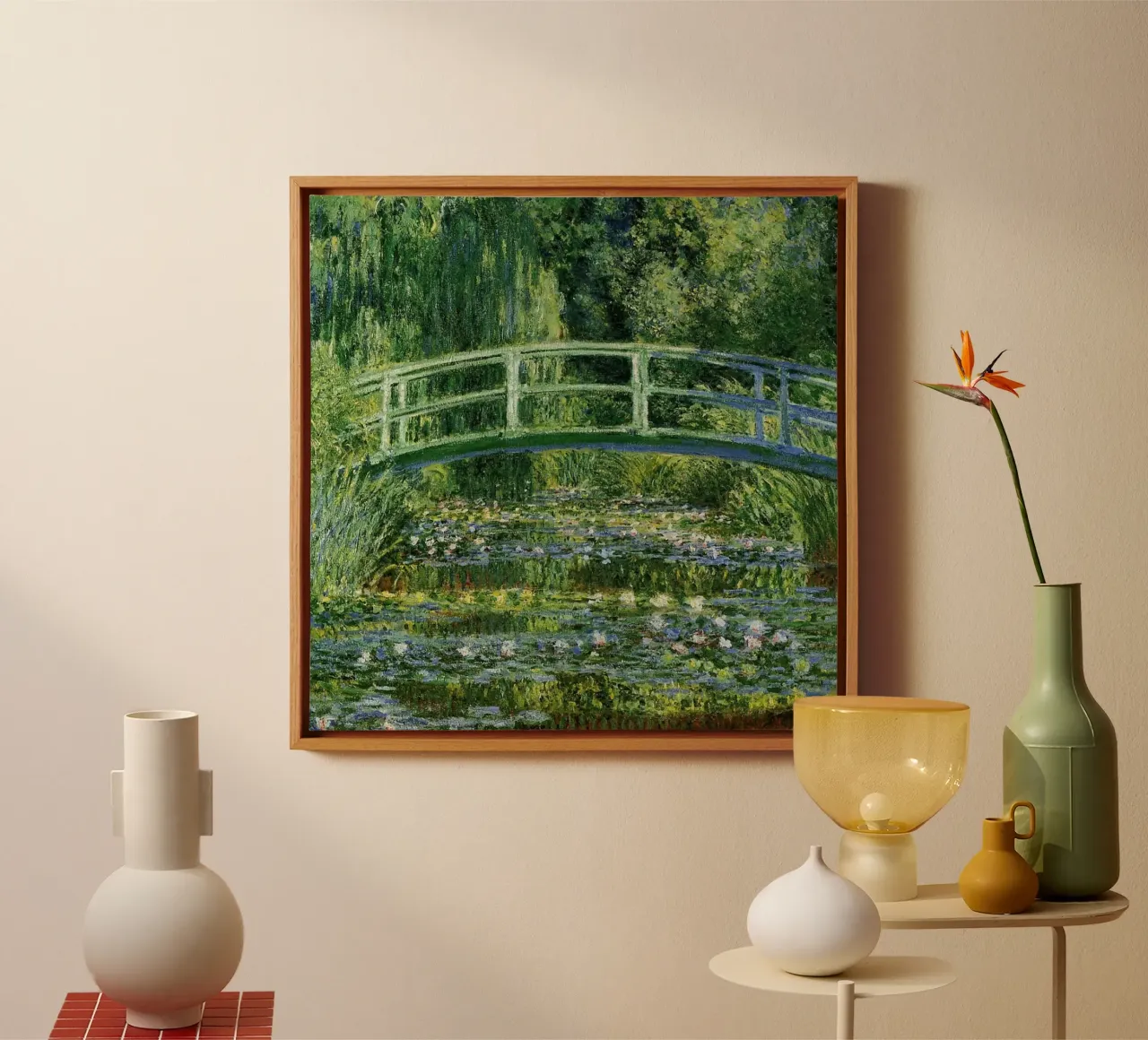 giardino con ponte curvo sullo stagno e ninfee tela da SMG Store