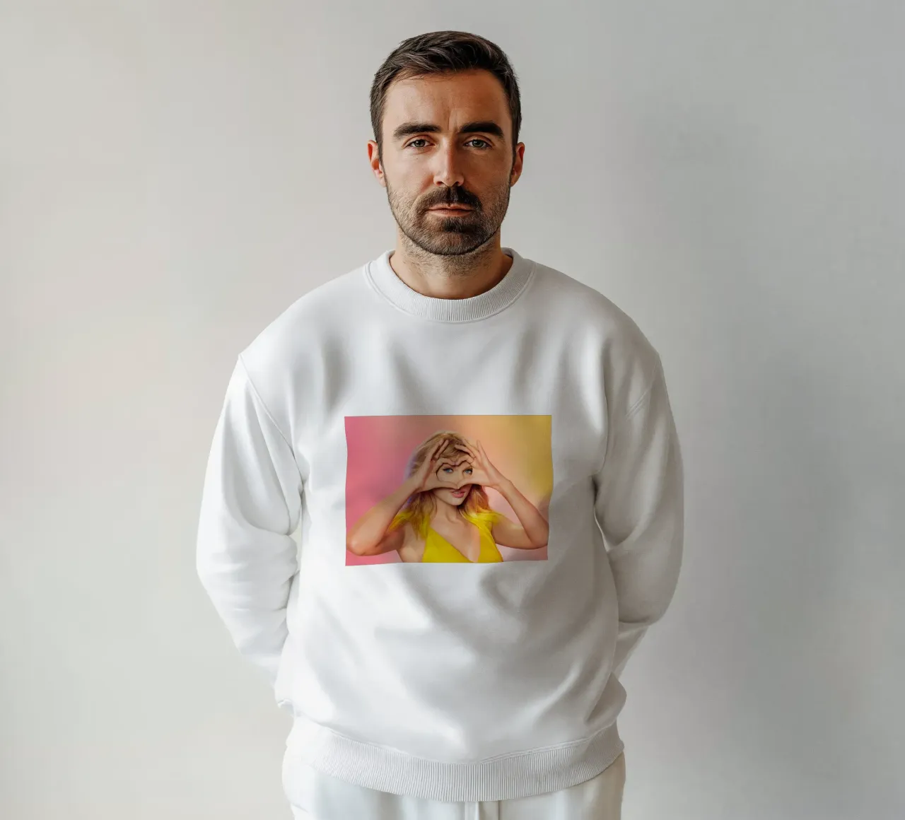 Taylor Swift felpa da Musadad Shop