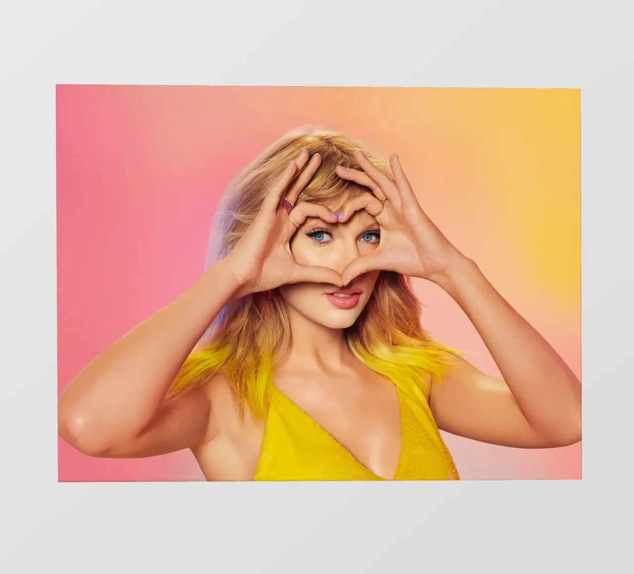 Taylor Swift pellicola backlit da Musadad Shop