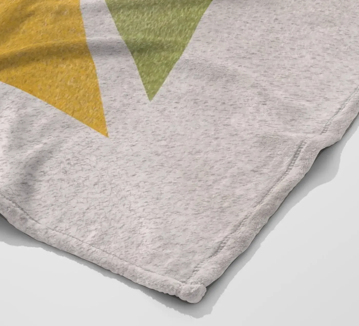 Angular shapes coperta in pile da Little Dean