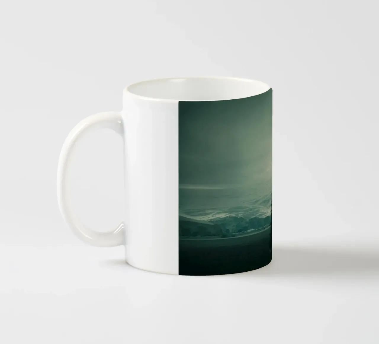 nave oceano tazza in ceramica da Earthly Visions