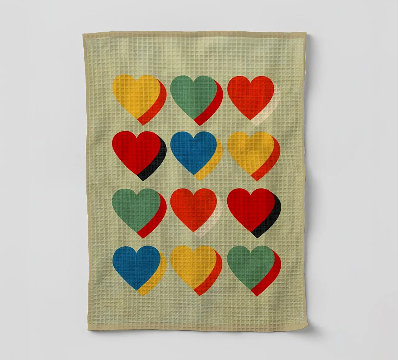 Retro Heart Pattern Bauhaus Style Geschirrtuch von CourtneyStudio