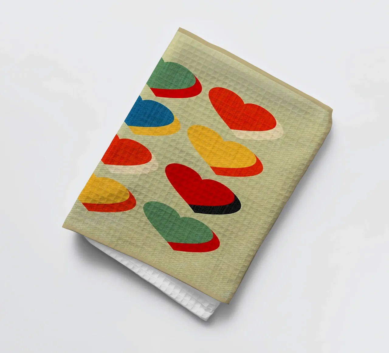 Retro Heart Pattern Bauhaus Style Geschirrtuch von CourtneyStudio