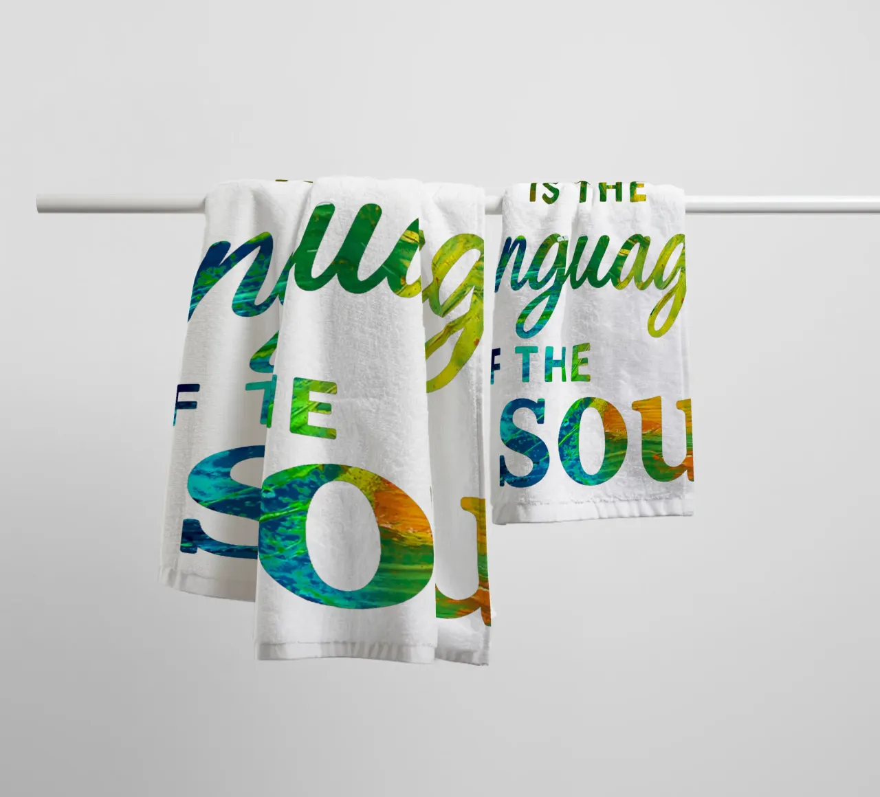 COLOR IS THE LANGUAGE OF THE SOUL asciugamano da bagno da Vintage Van Gogh