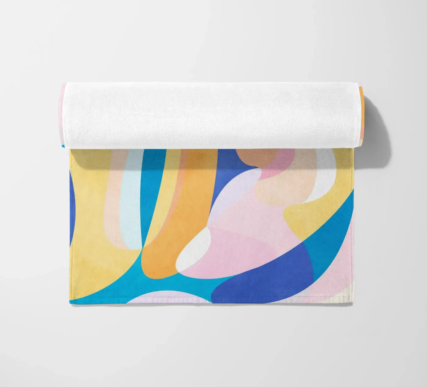 Waves Strandtuch von Abstract Joy