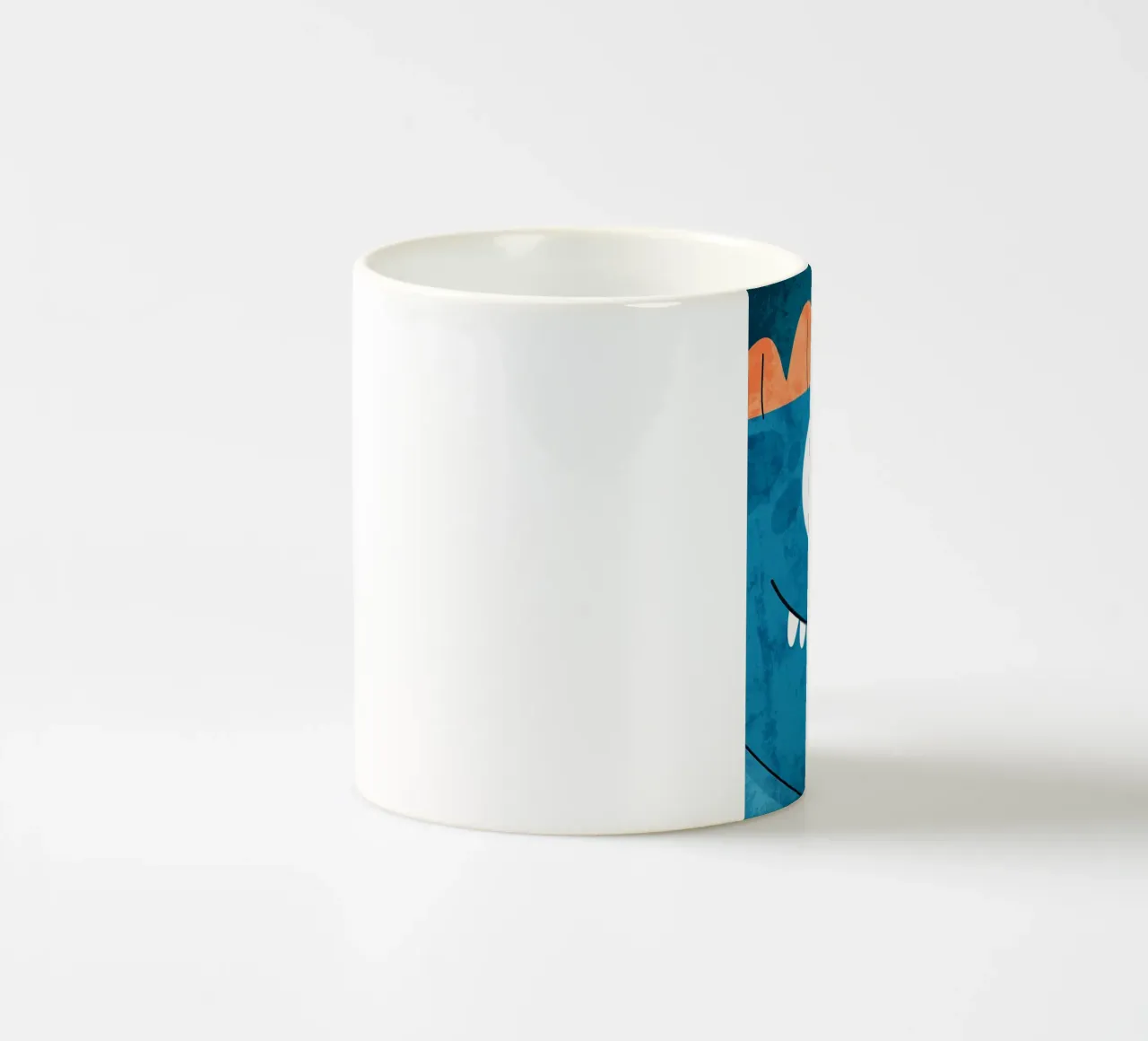Faccia di mostro sorridente tazza in ceramica da EbrahimiStudio