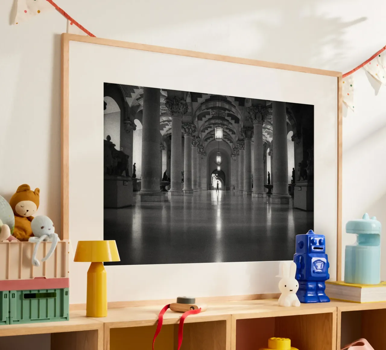 Persi all'interno del Louvre poster da Tal Paz-Fridman