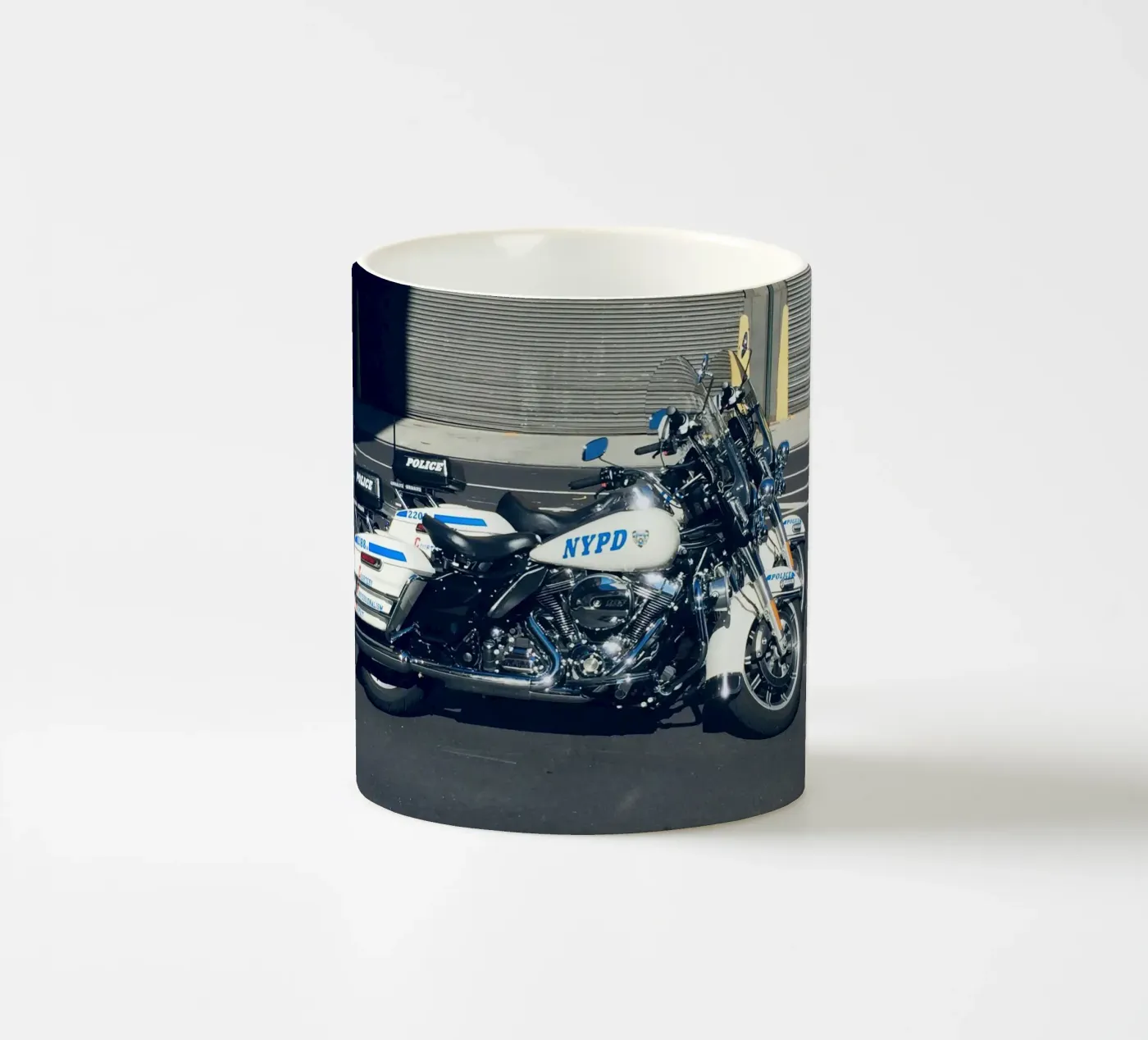 NYPD ceramic mug by Löwenzahntiger