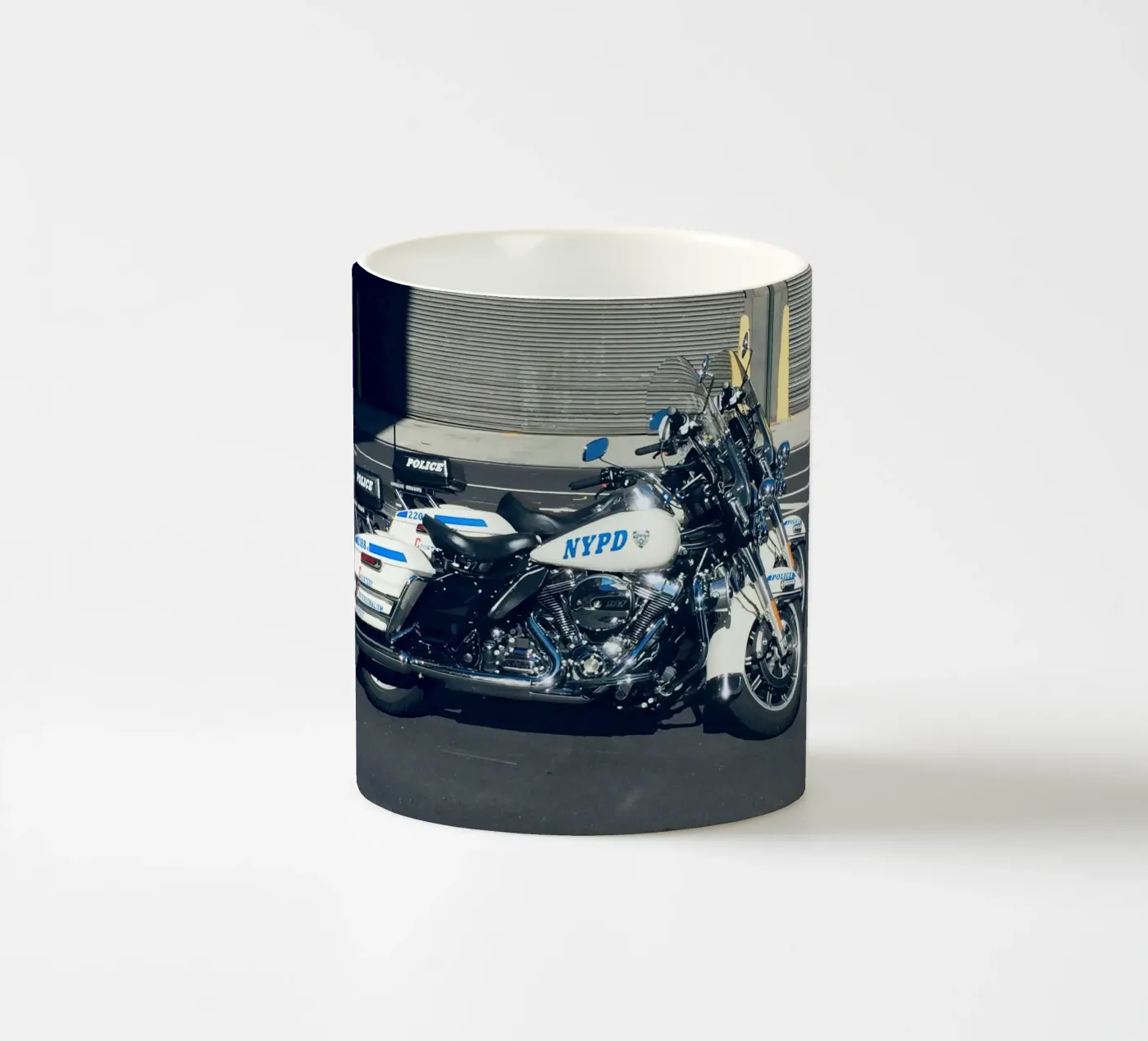 NYPD ceramic mug by Löwenzahntiger