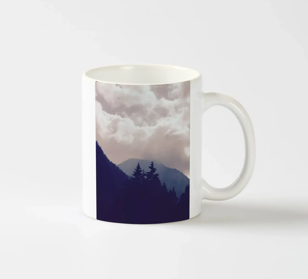 Into the woods Keramik Tasse von Löwenzahntiger