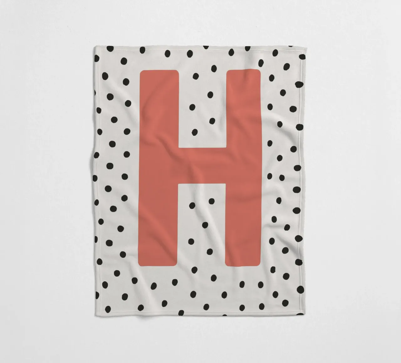 Initial H on dot pattern - Scandinavian style fleece blanket by KidzStudio