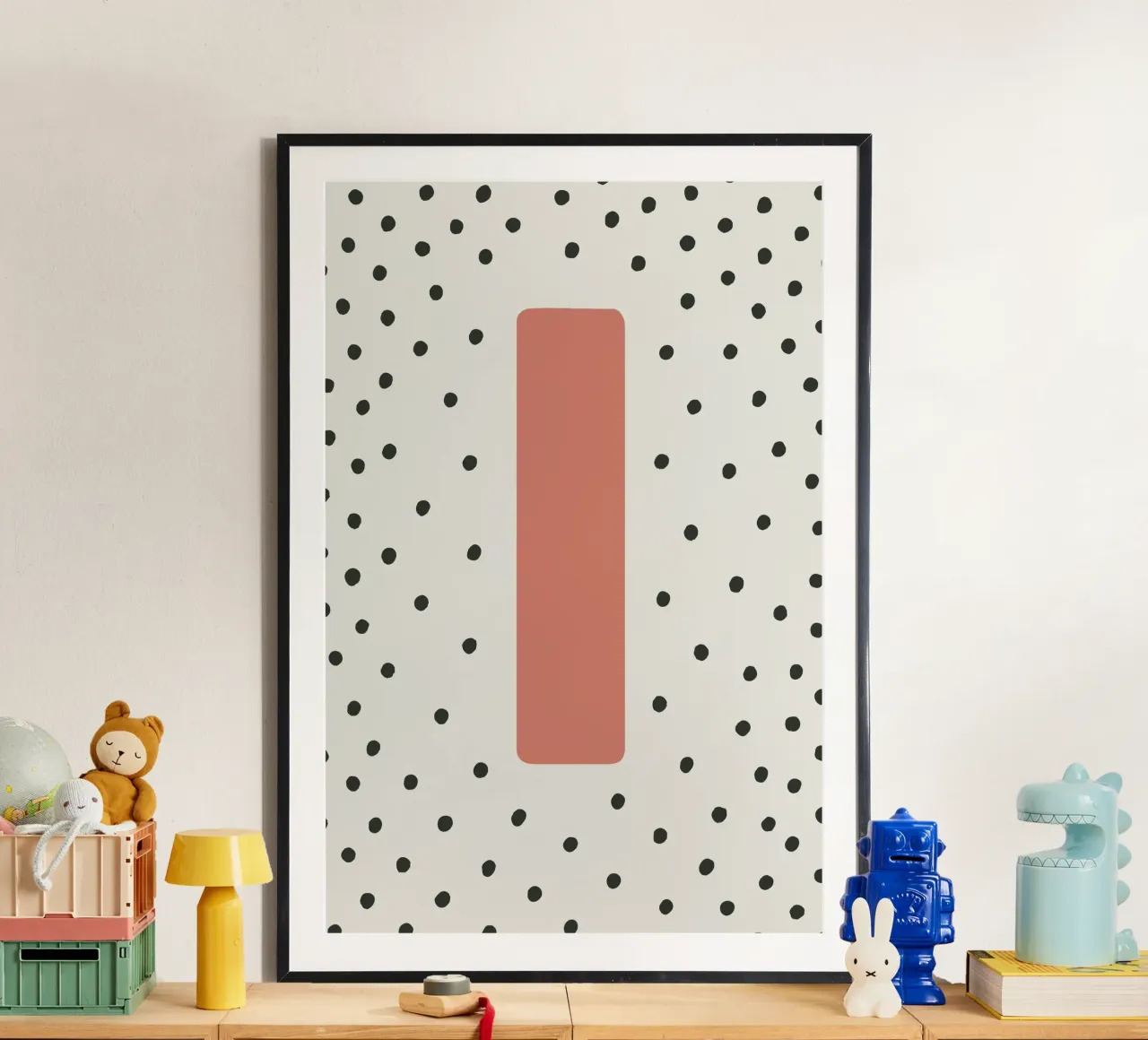 Initiale I sur motif à pois - style scandinave poster avec cadre en plastique de KidzStudio