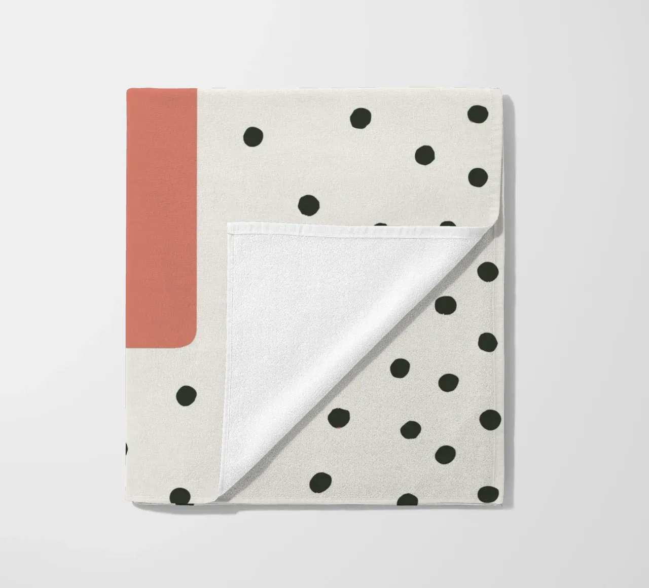 Initial I on dot pattern - Scandinavian style beach towel by KidzStudio