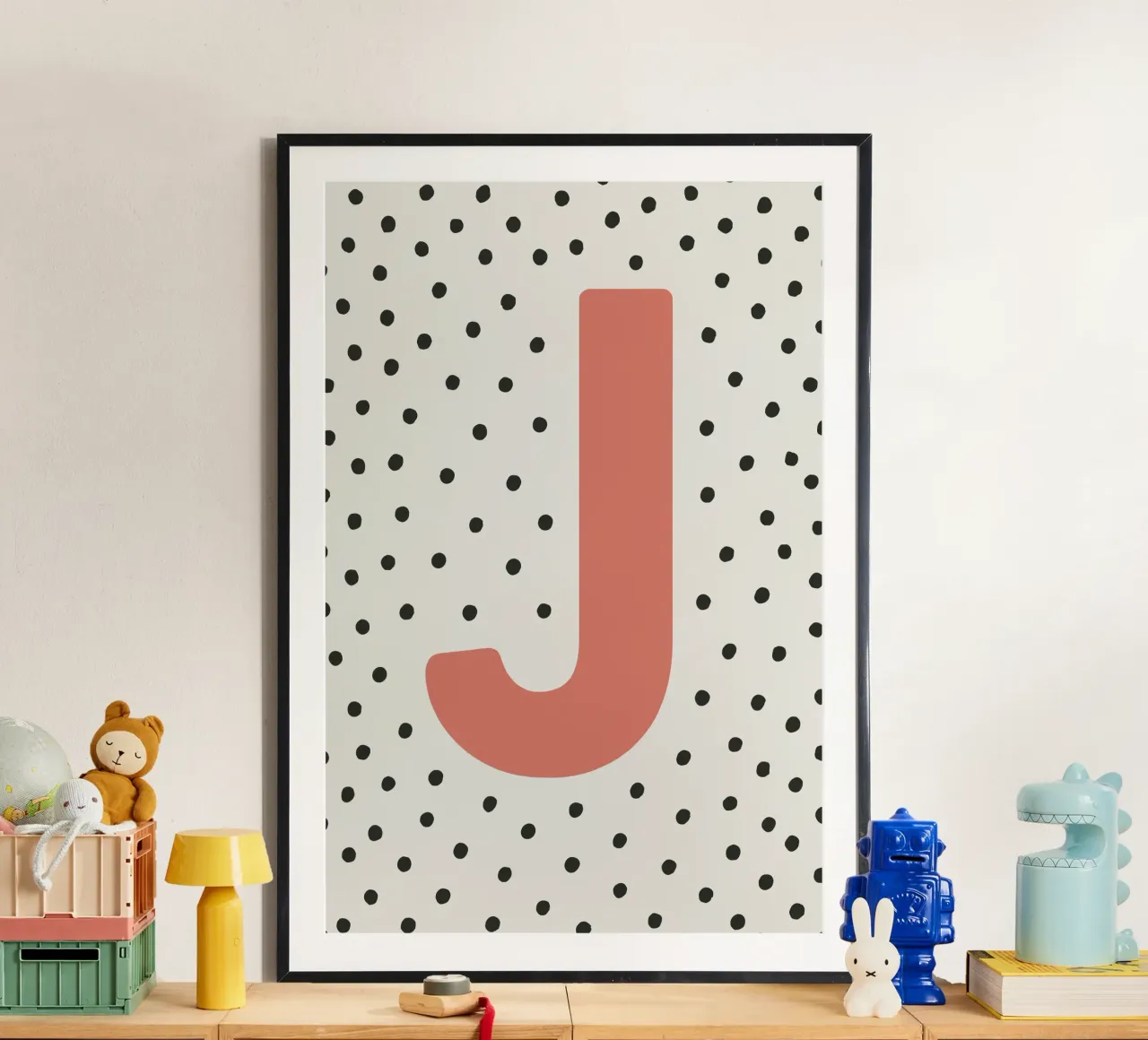 Initiale J sur motif à pois - style scandinave hahnemühle de KidzStudio