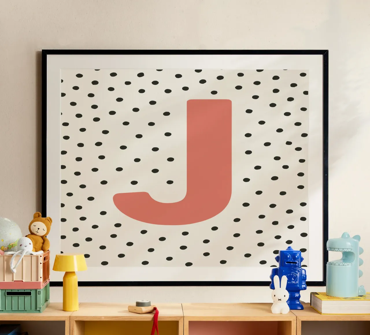 Initiale J sur motif à pois - style scandinave hahnemühle de KidzStudio