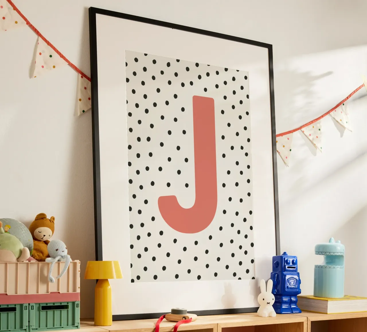 Initiale J sur motif à pois - style scandinave hahnemühle de KidzStudio