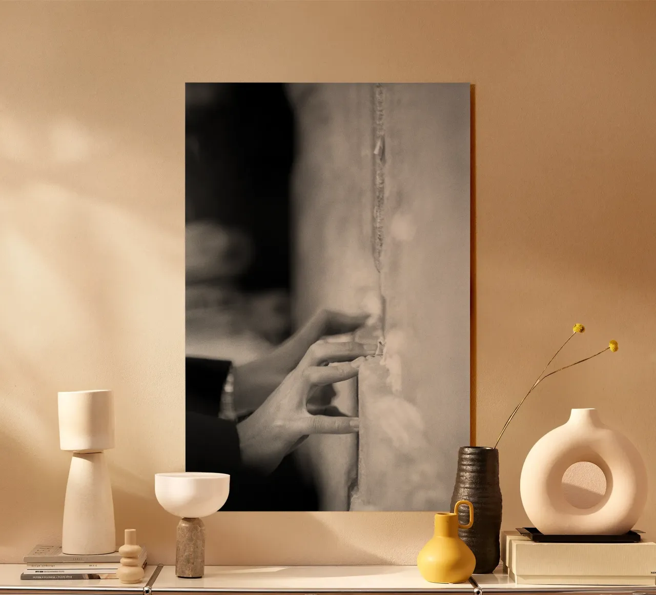 Preghiera plexiglass da Tal Paz-Fridman