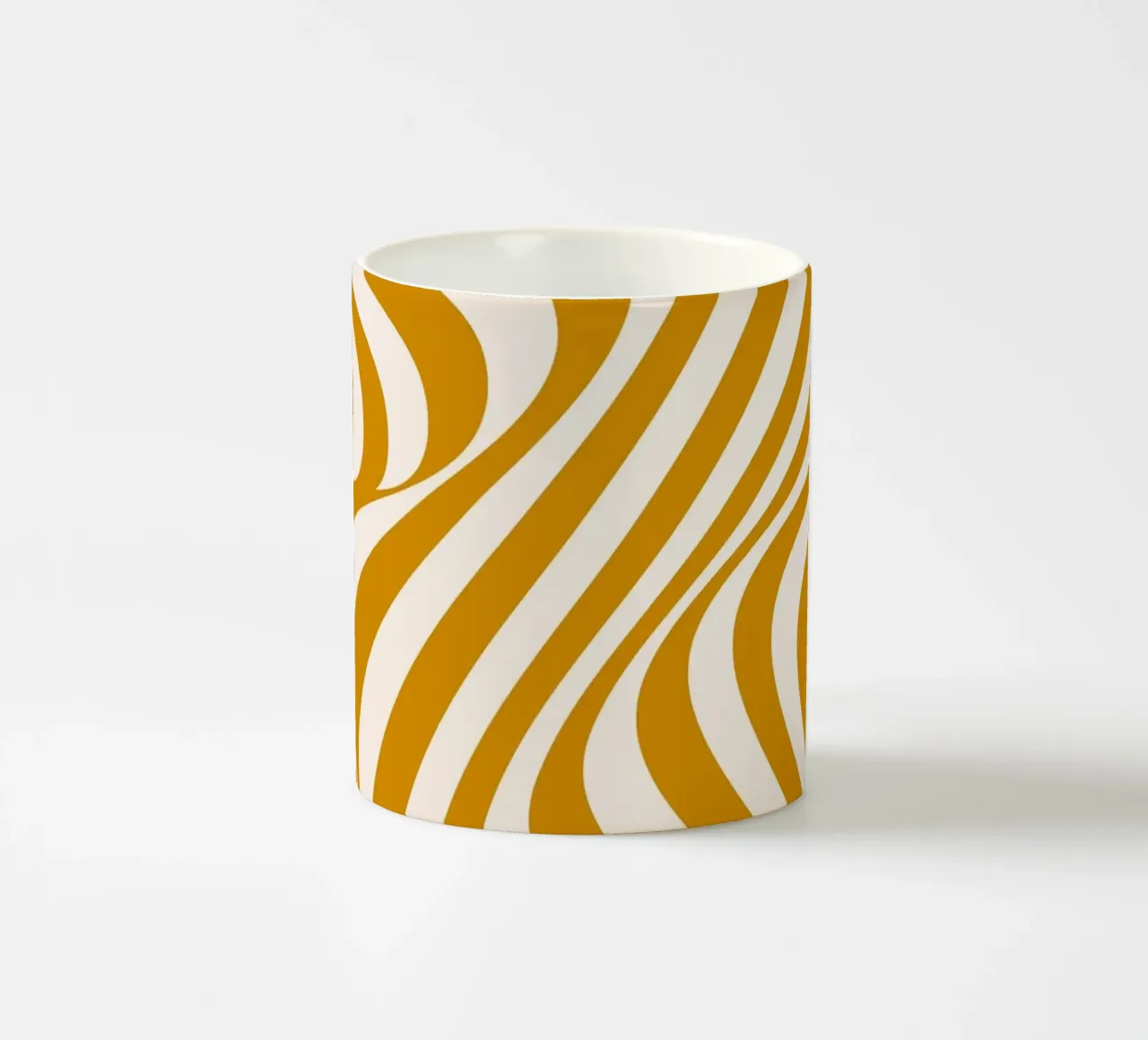 Bauhaus Wave Art - Poster astratto retrò tazza in ceramica da Studio Vibe