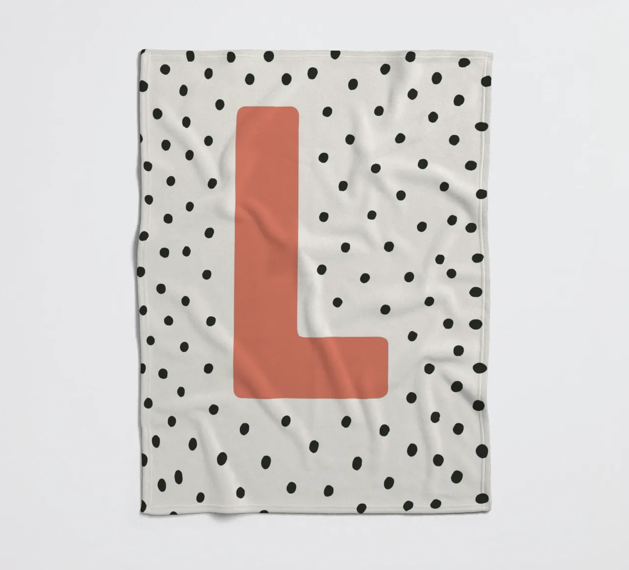 Initial L on dot pattern - Scandinavian style fleece blanket by KidzStudio