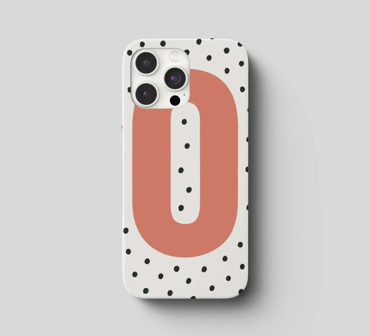 Initial O on dot pattern - Scandinavian style iphone case by KidzStudio