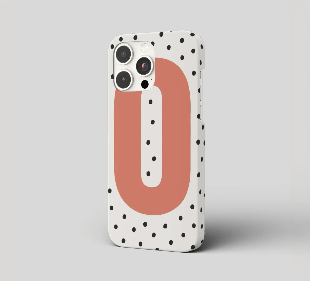 Initial O on dot pattern - Scandinavian style iphone case by KidzStudio