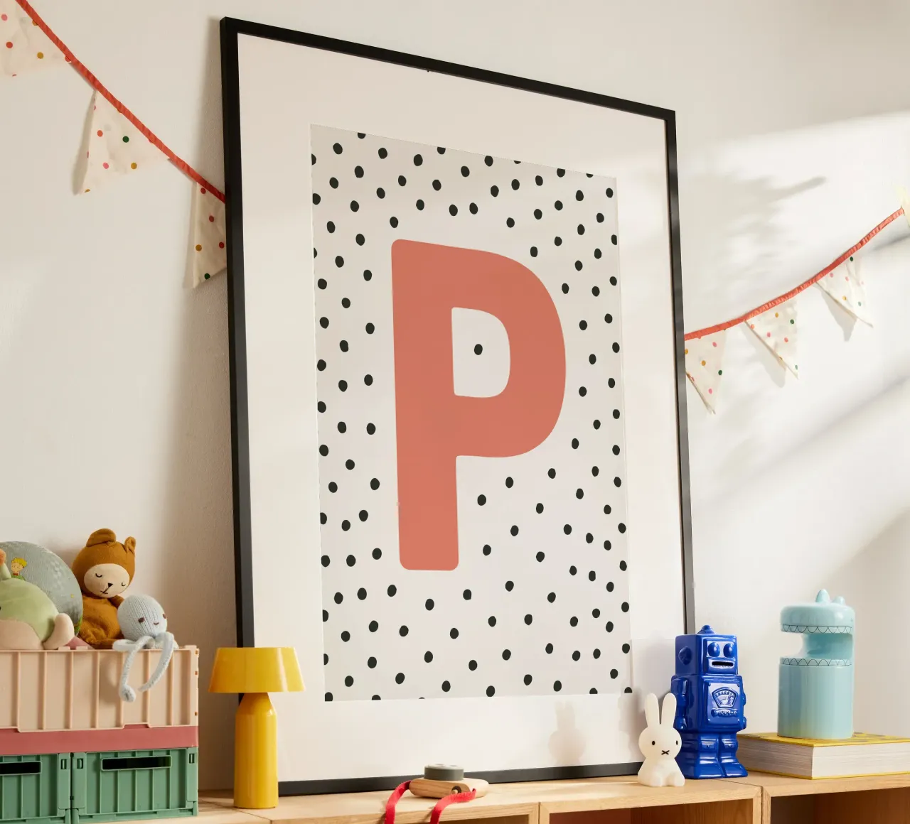 Initial P on dot pattern - Scandinavian style hahnemühle by KidzStudio