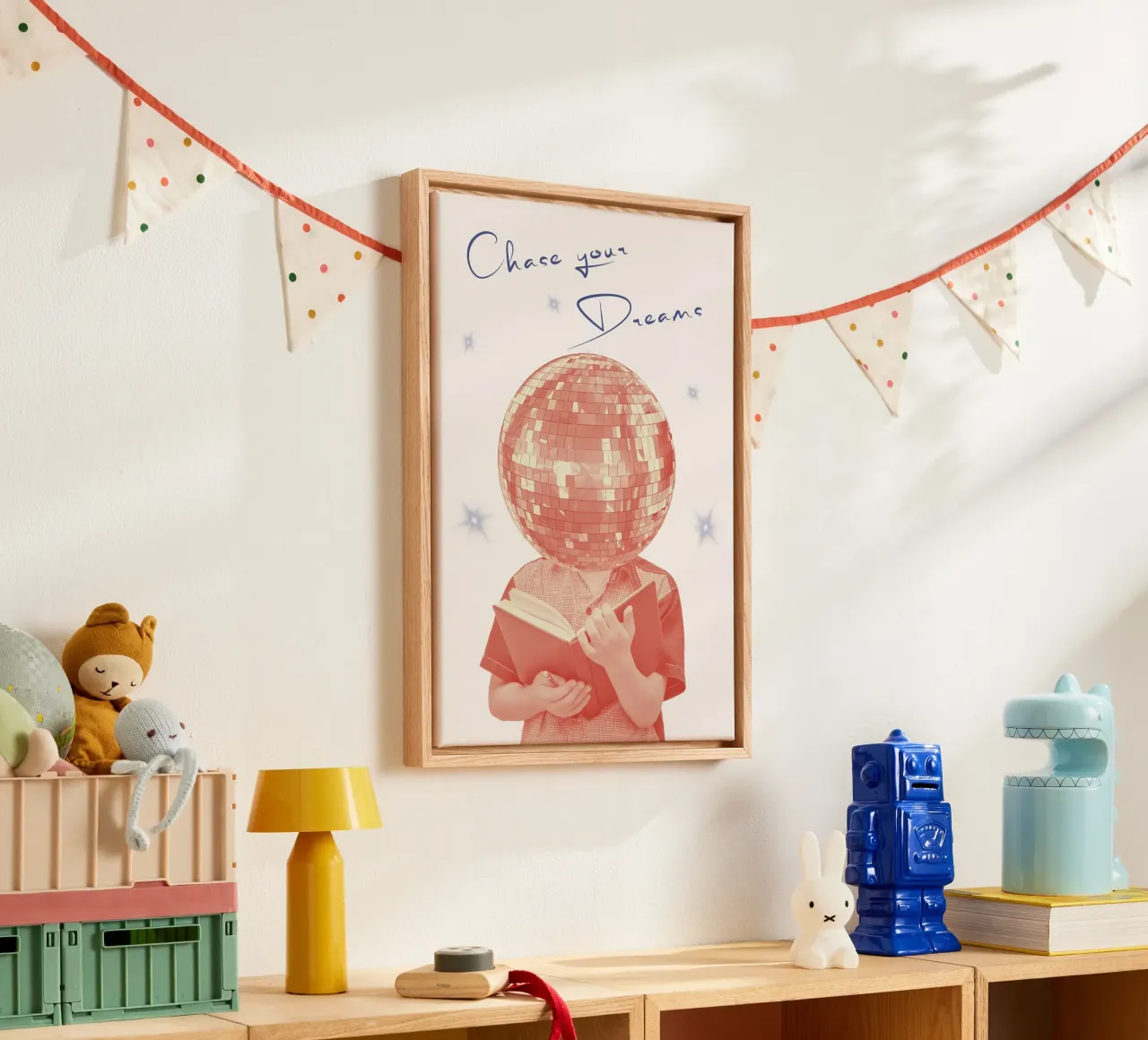 "Rode Disco Bal Kunstdruk "Jaag je dromen na canvas met Baklijst van homdeco