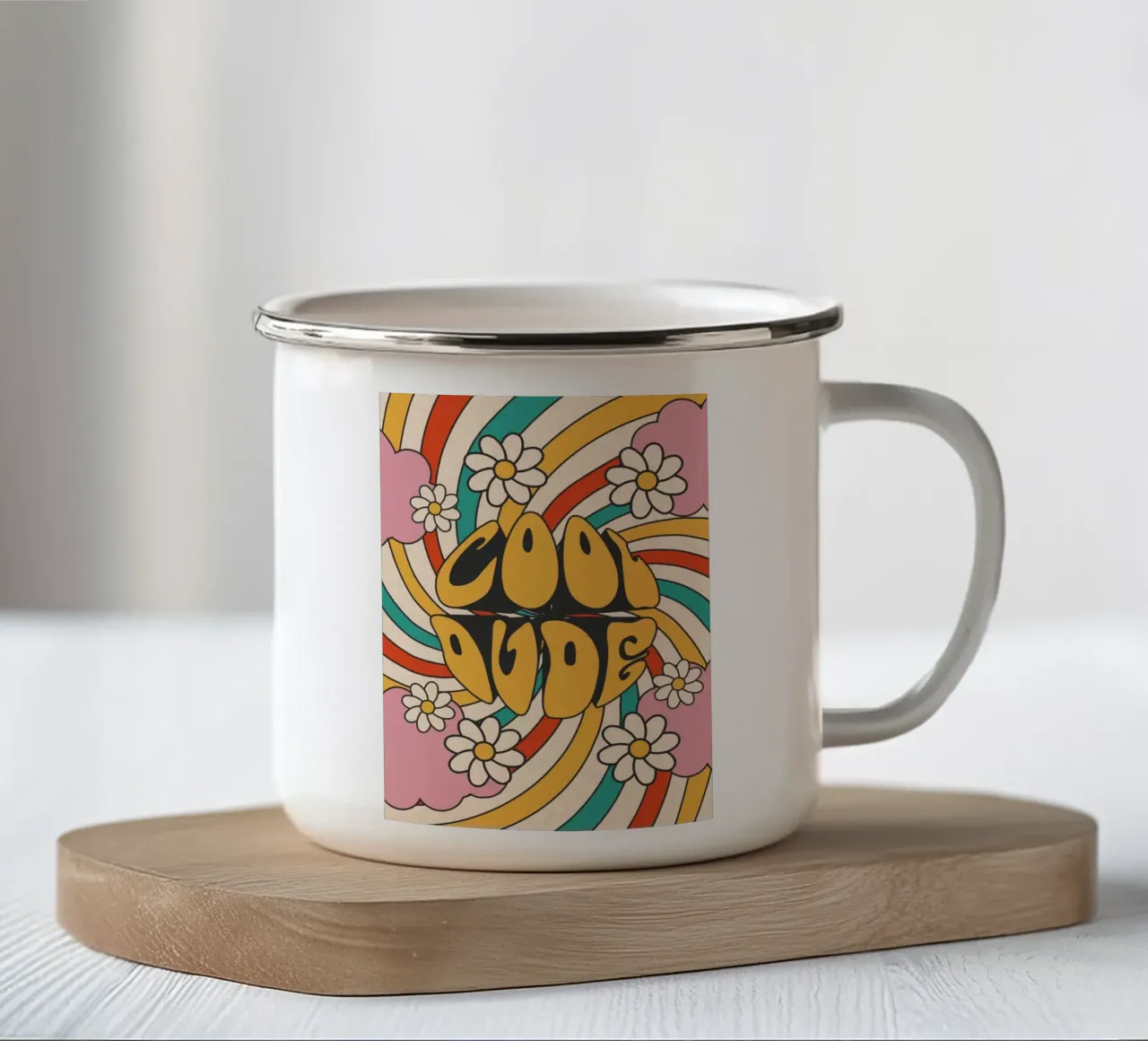 Groovy "Cool Dude" Retro Swirls & Gänseblümchen Kunst Emaille Tasse von homdeco