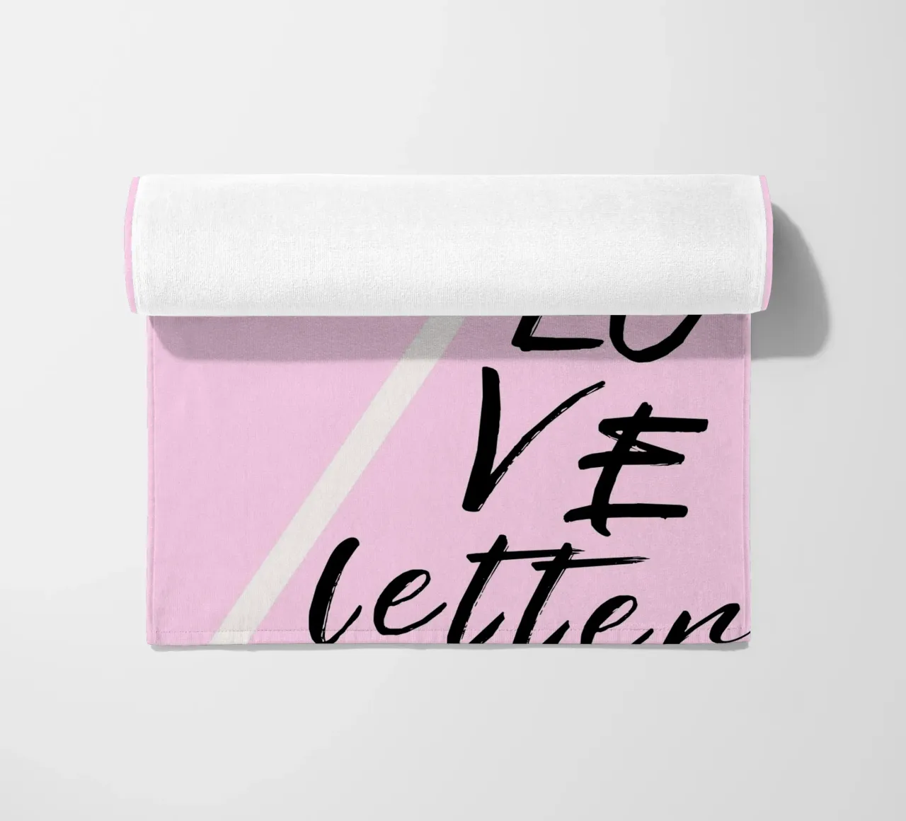 "Questa è una lettera d'amore" - Scrittura rosa e nera telo mare da homdeco