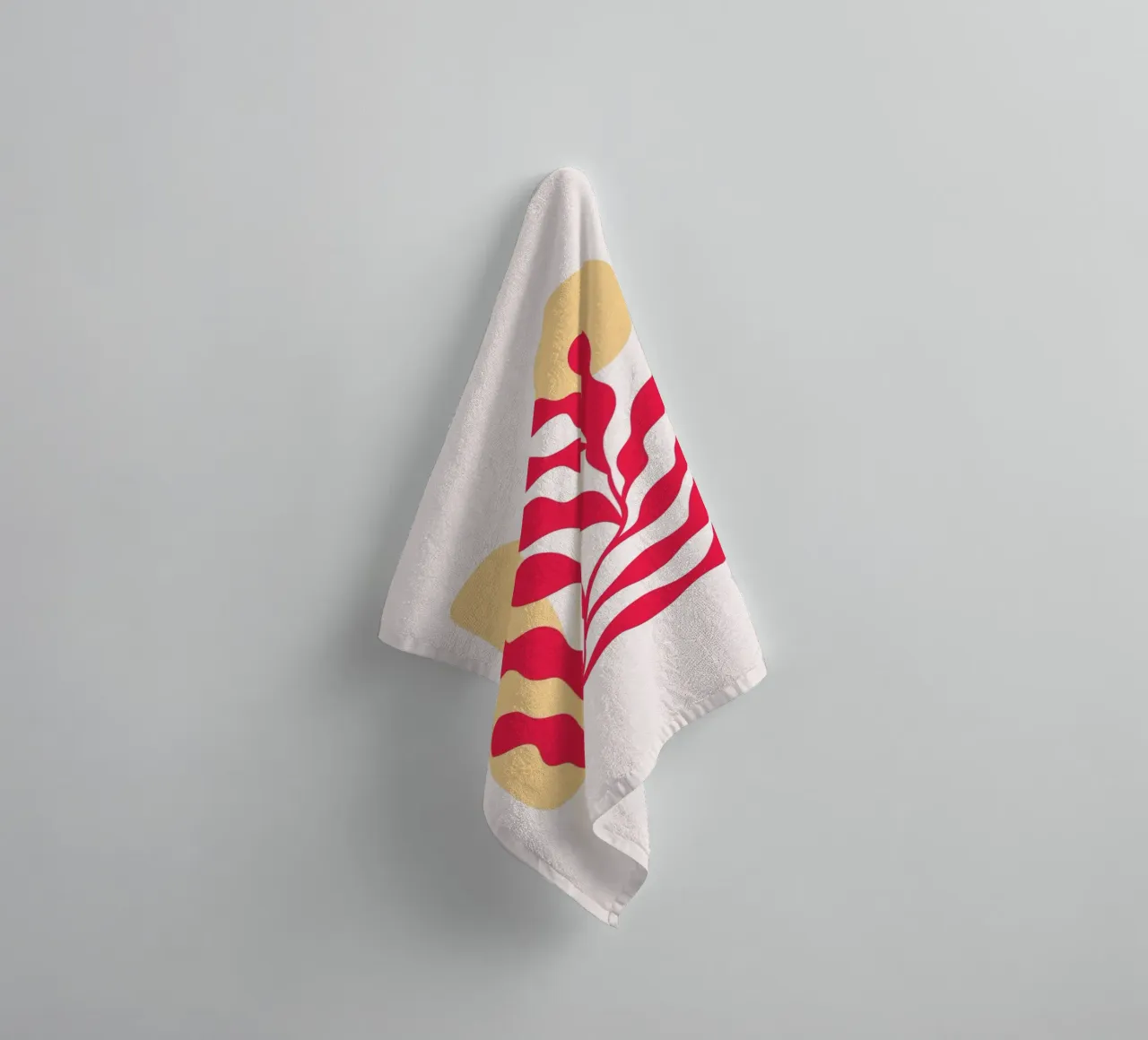 Op Matisse geïnspireerd abstract rood koraal en oker - Boho Art badhanddoek van homdeco