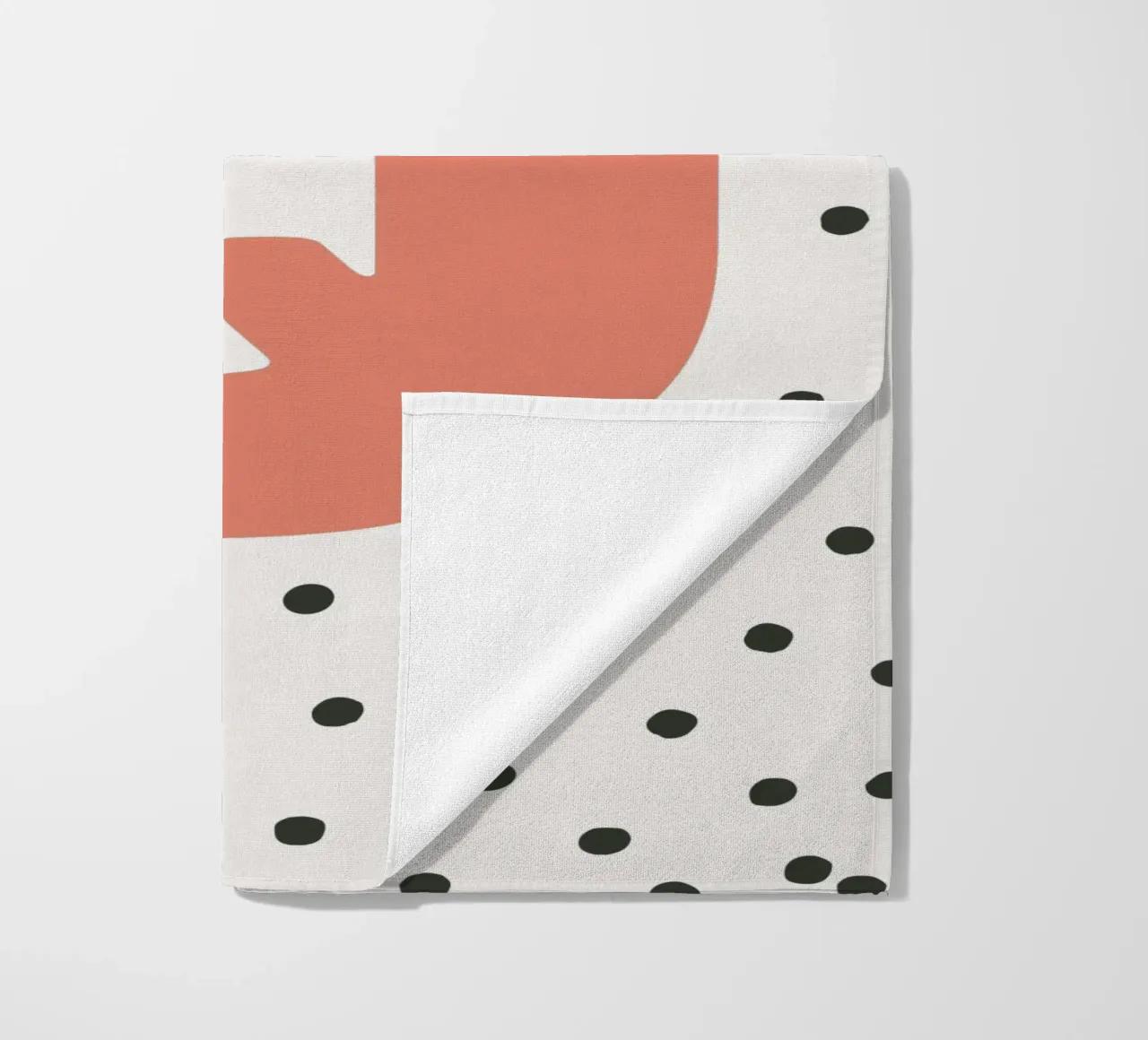 Initial Q on dot pattern - Scandinavian style beach towel by KidzStudio