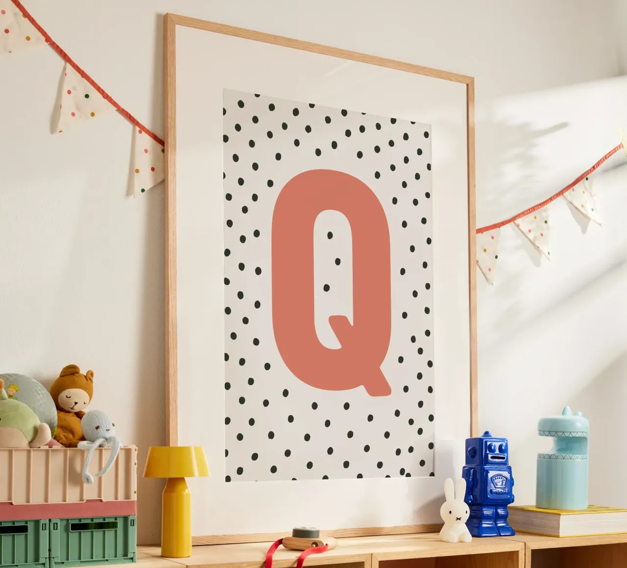 Initial Q on dot pattern - Scandinavian style hahnemühle by KidzStudio