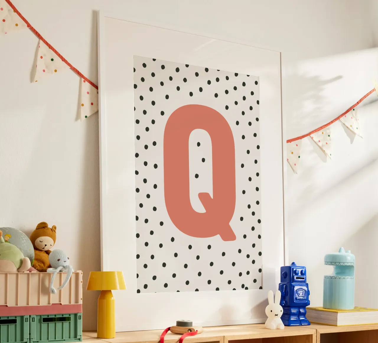 Initial Q on dot pattern - Scandinavian style hahnemühle by KidzStudio