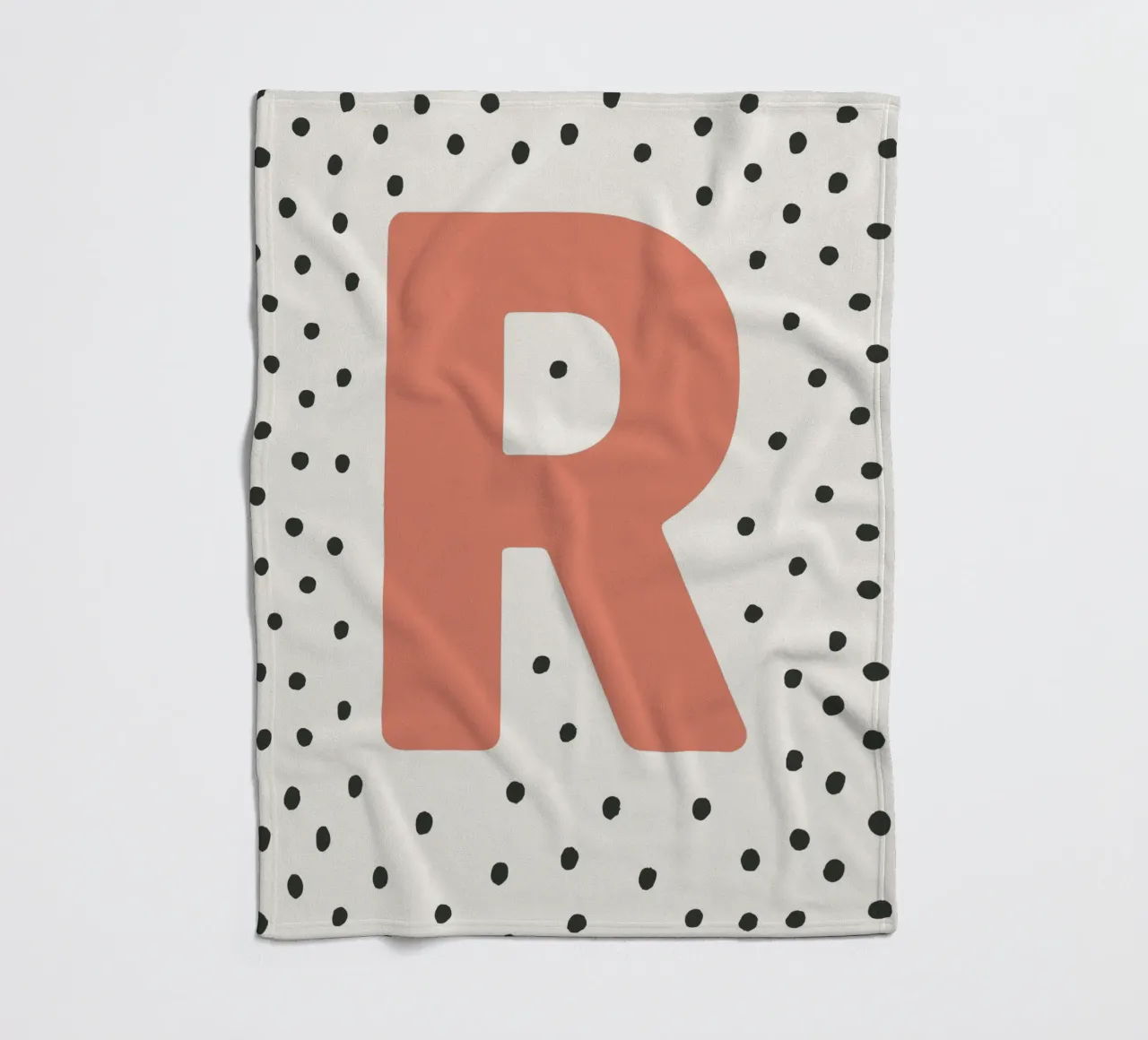 Initial R on dot pattern - Scandinavian style fleece blanket by KidzStudio