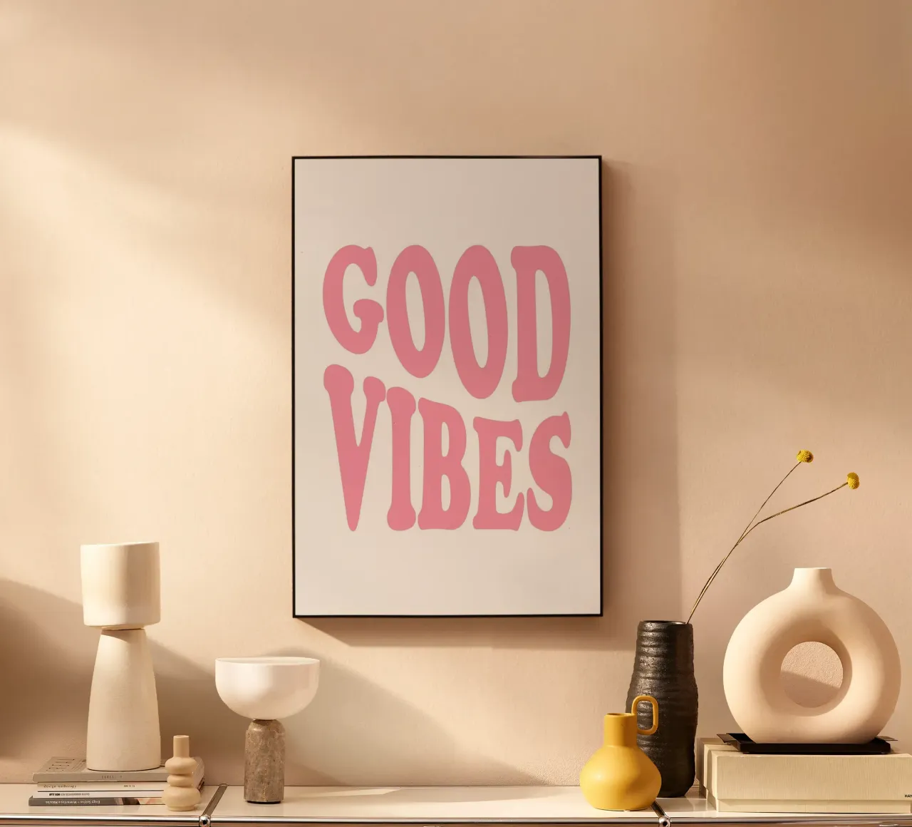 GOOD VIBES - Pink Retro Bubble Font Art Print plexiglass da homdeco