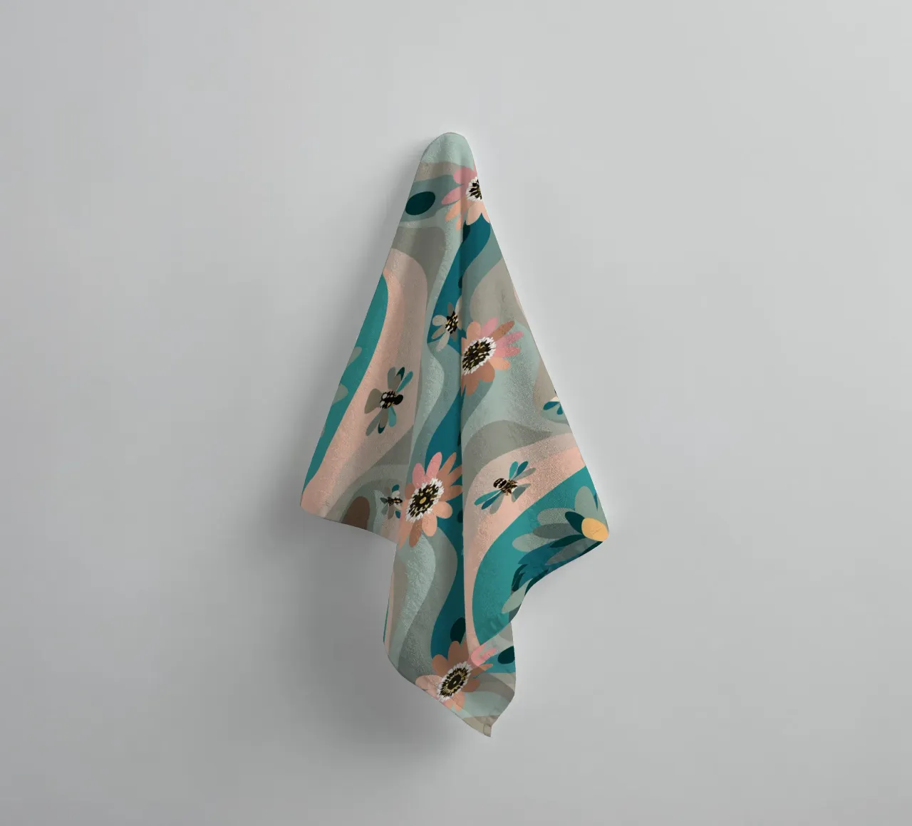Abstract Flower Pattern towel by HAPPY SHOP
