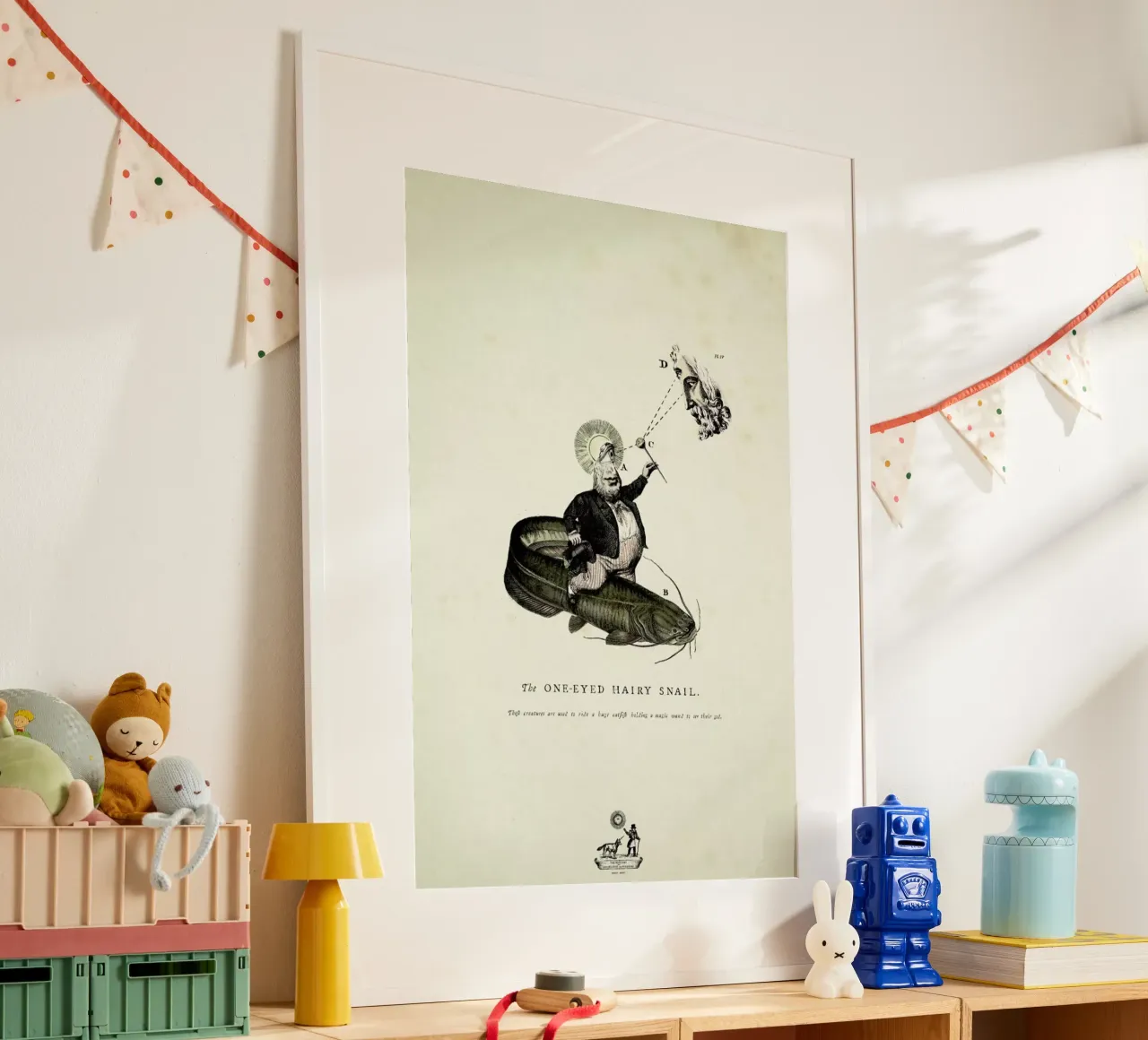 The one-eyed hairy snail poster con telaio in legno da Matteo Morelli