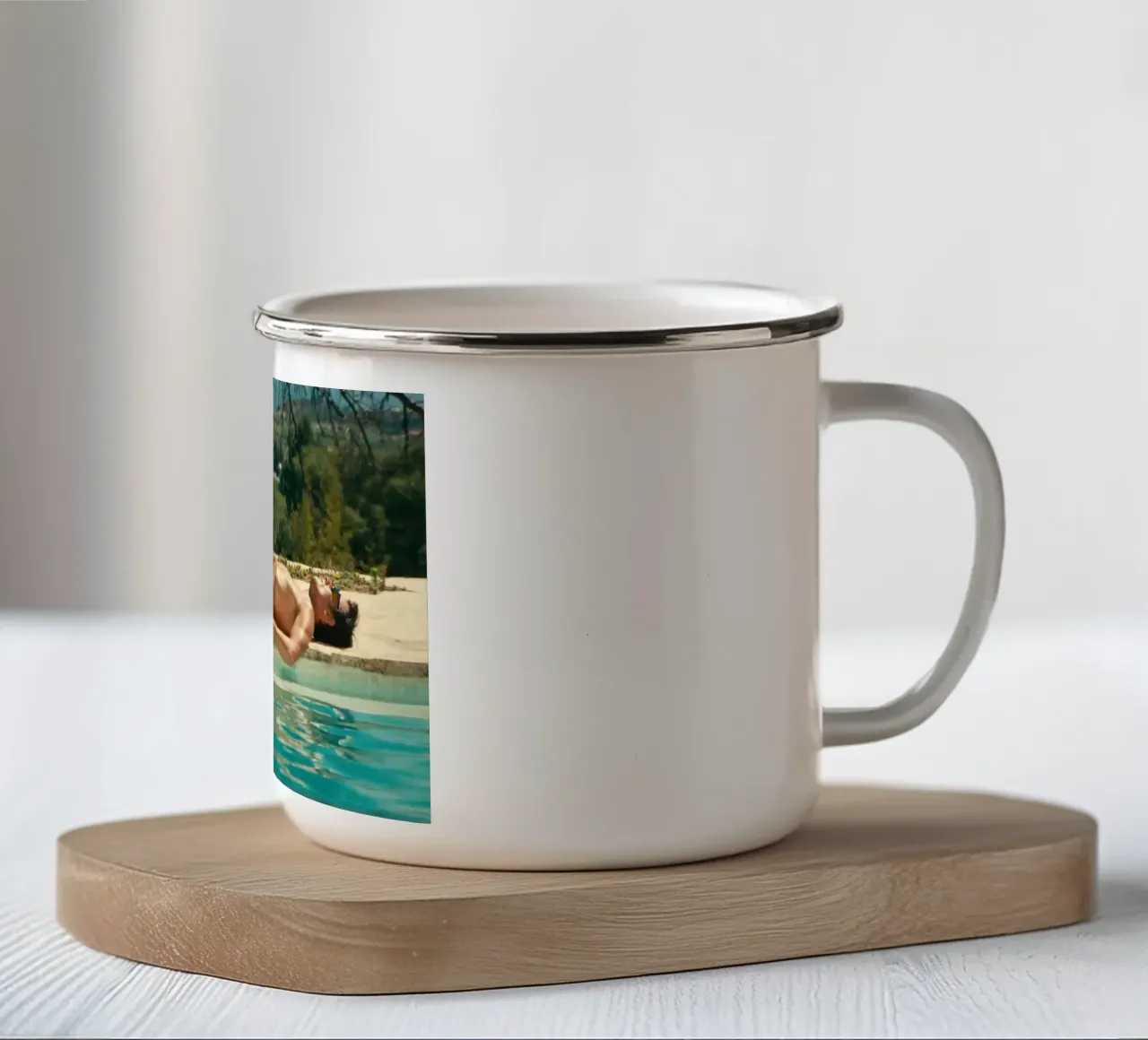 La Piscine Tutti in piscina tazza in smalto da Queenshop