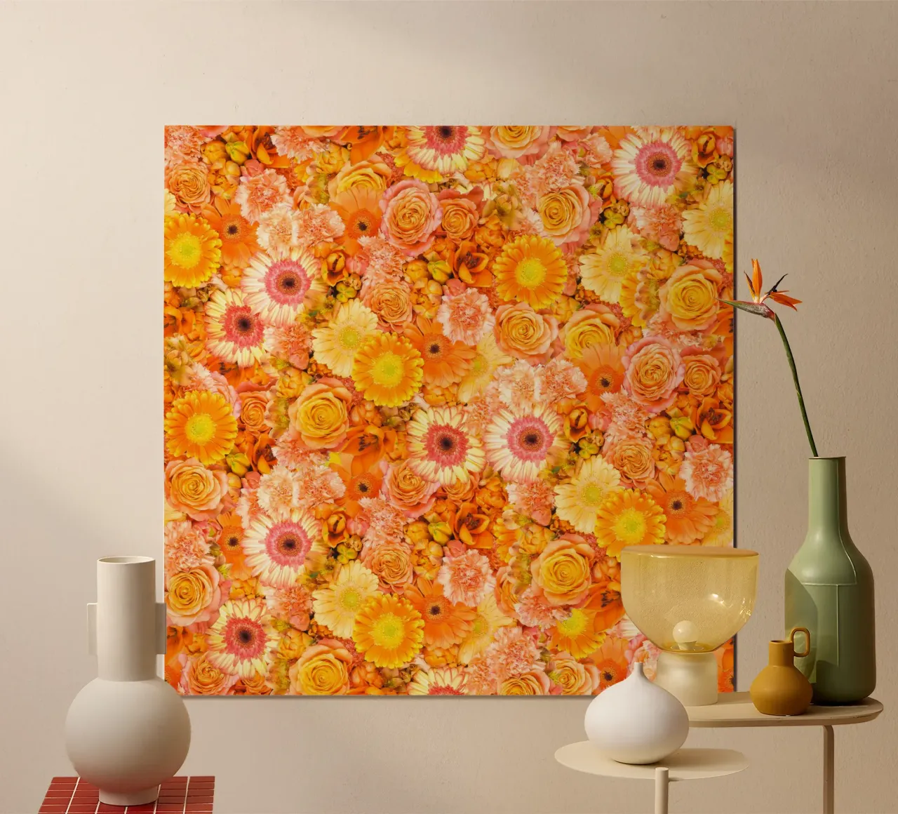Bouquet di fiori arancione brillante poster con telaio in alluminio da Curious Collections by Marielle Leenders