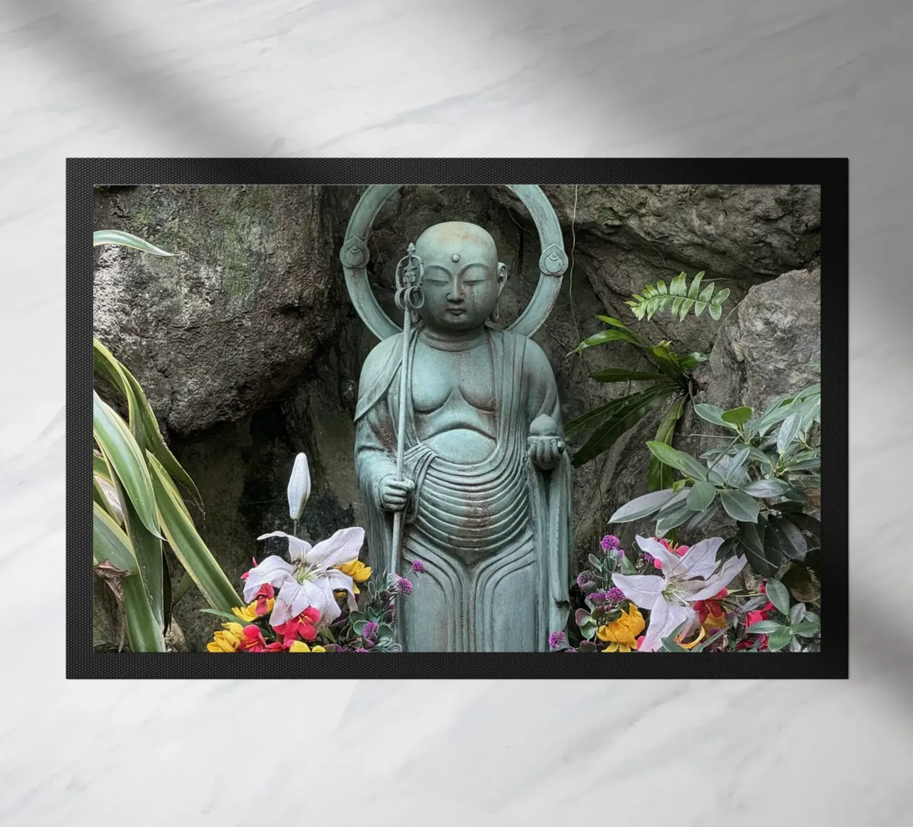 Guardiano della pace in un giardino giapponese zerbino da byrieneke
