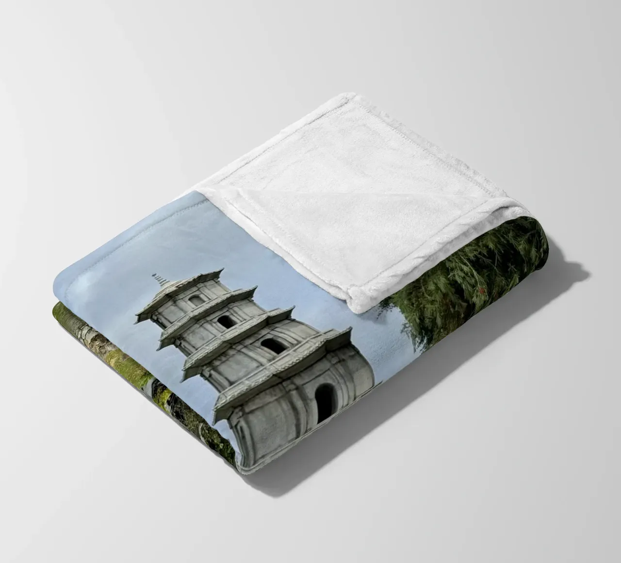 Fukushuen Garden in Naha Okinawa fleece blanket by byrieneke