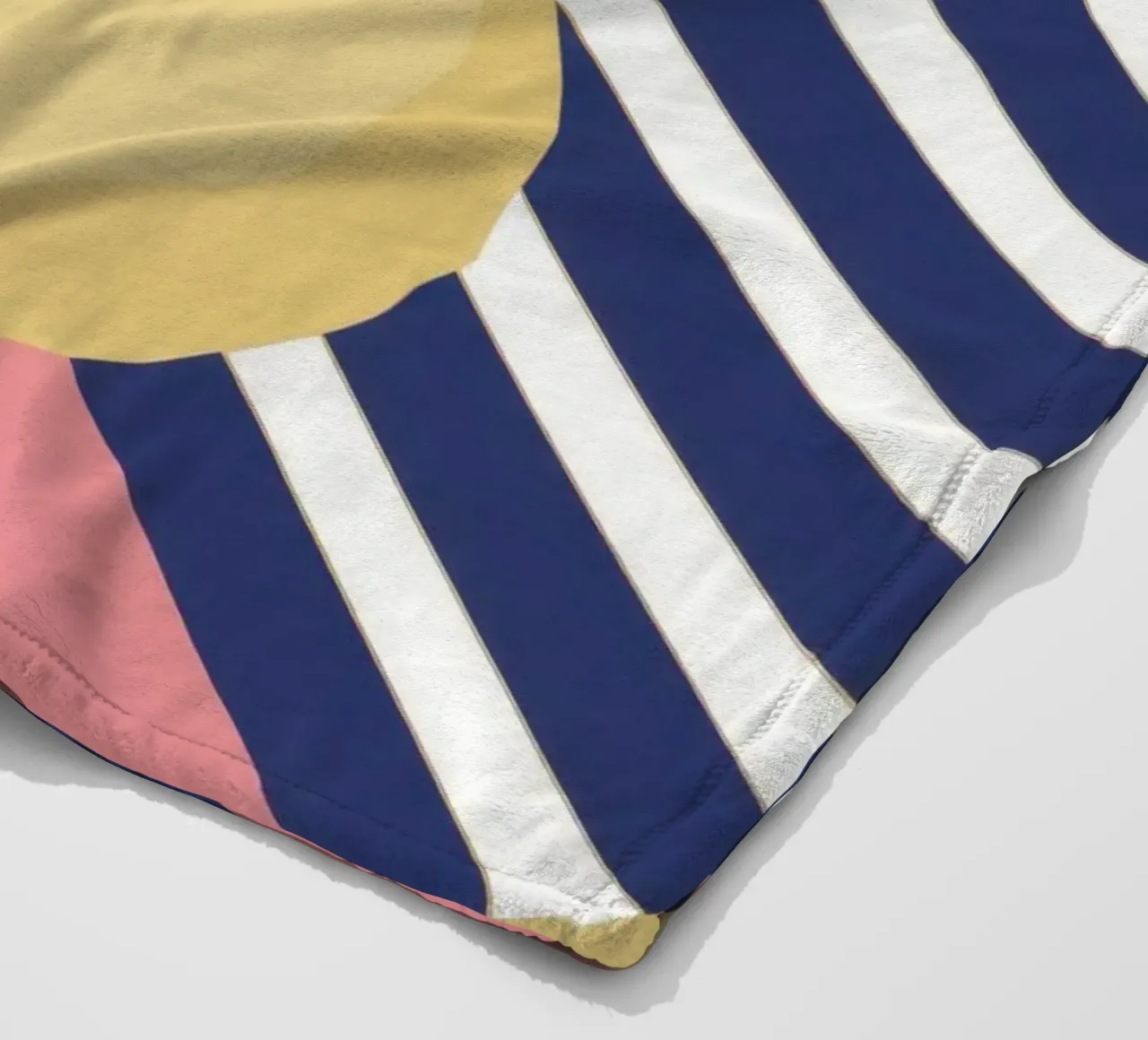 Semplicità della pera a righe coperta in pile da Line Fable