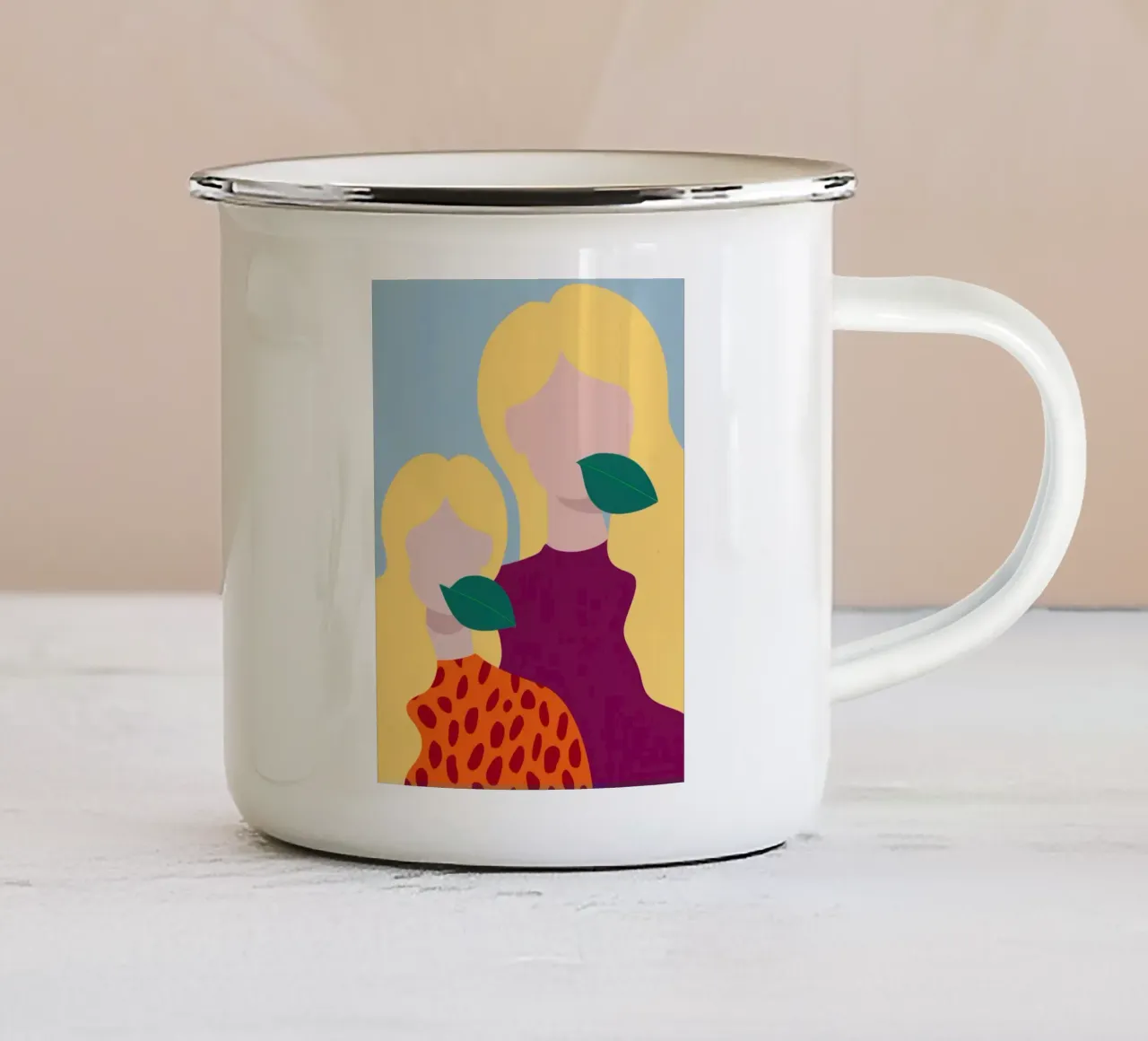 L'abbraccio di una madre tazza in smalto da Thistle Bloom