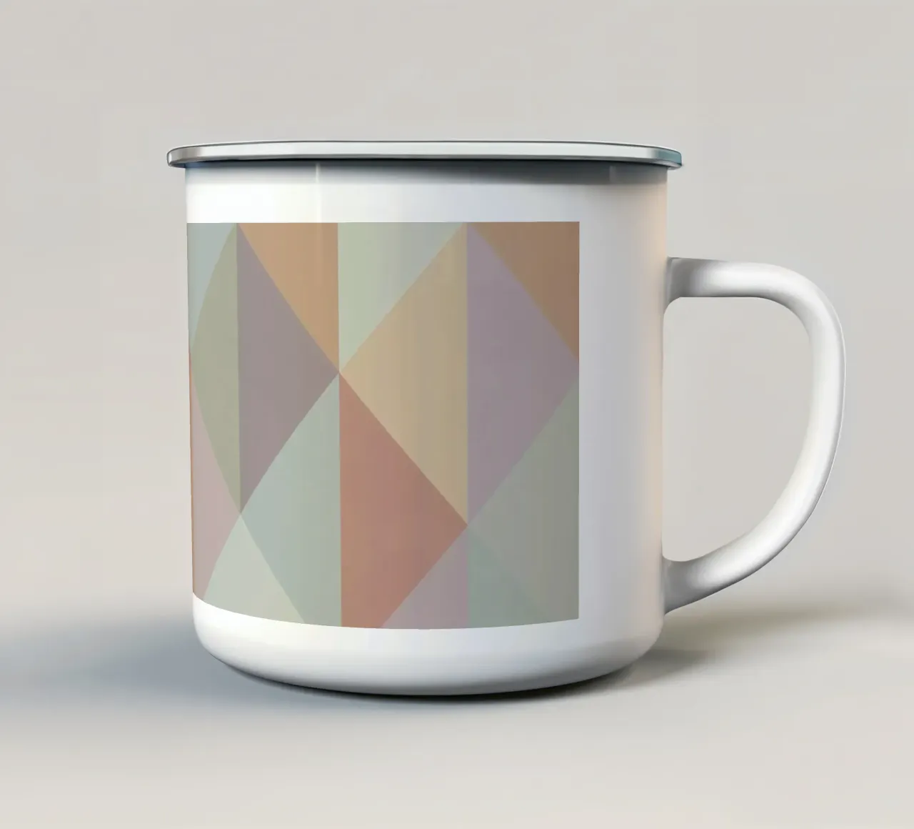 Disegno a triangolo colorato tazza in smalto da Metron