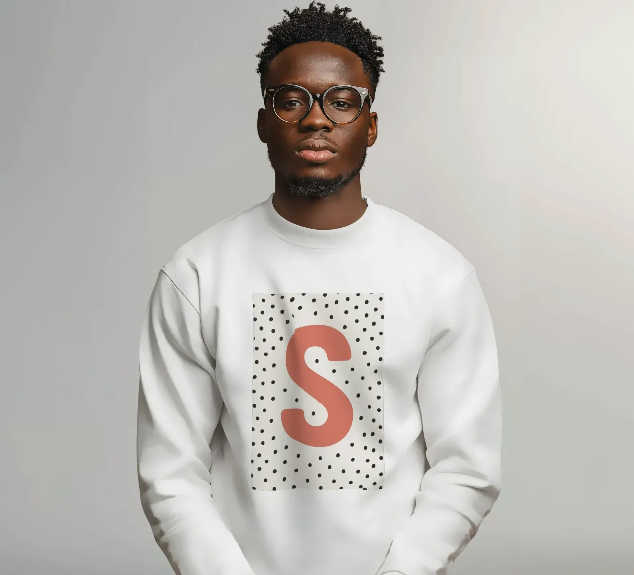 Initial S on dot pattern - Scandinavian style sweatshirt by KidzStudio