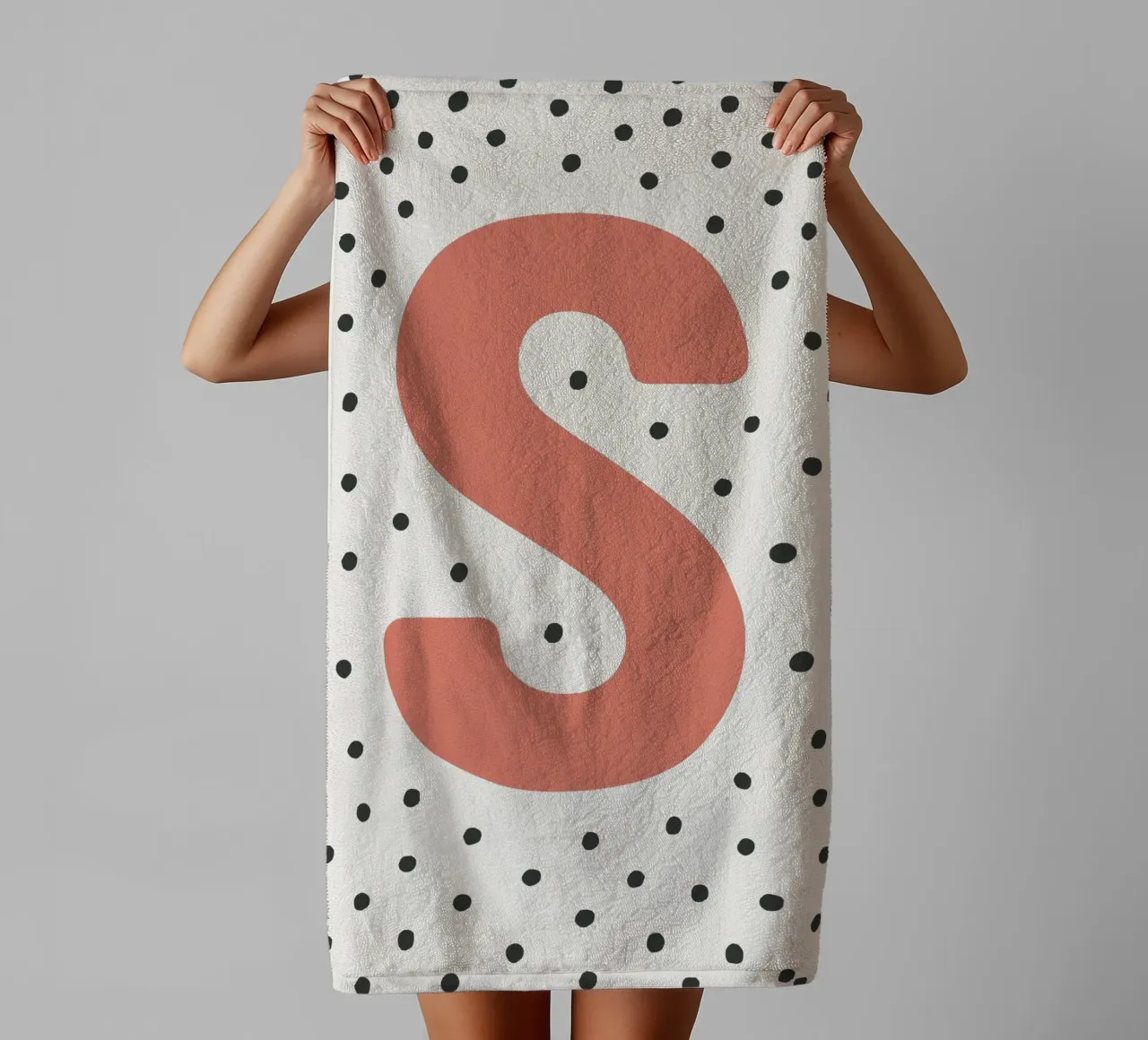 Initial S on dot pattern - Scandinavian style towel by KidzStudio