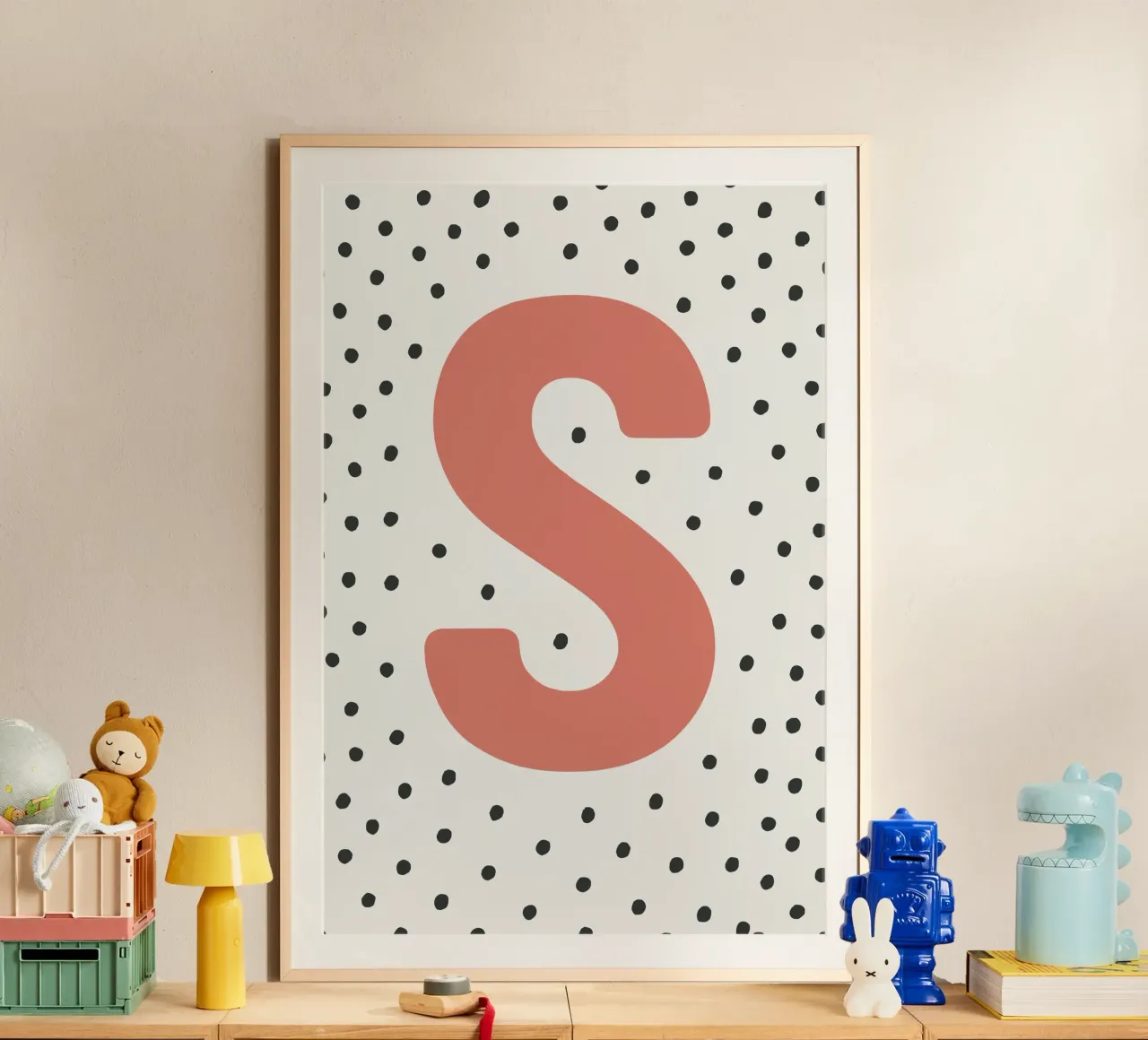 Initial S on dot pattern - Scandinavian style hahnemühle by KidzStudio